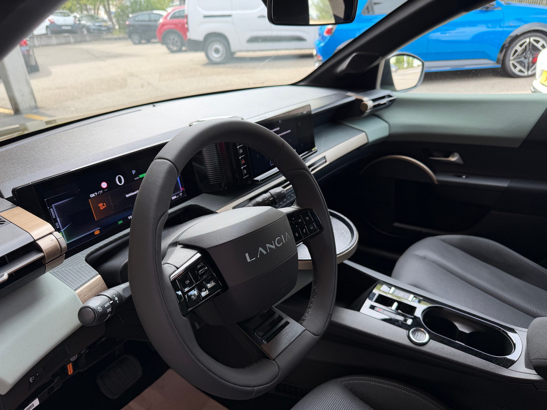 LANCIA YPSILON Elektro 156-image-11