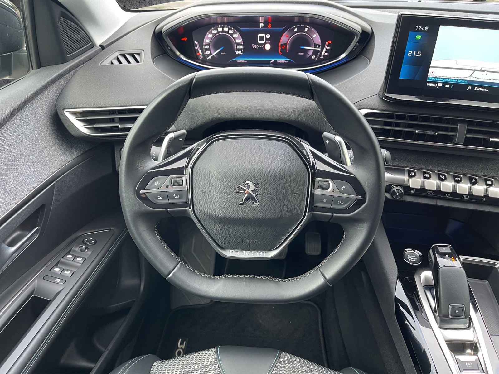 PEUGEOT 3008 1.5 BlueHDi Allure Pack EAT8-image-9