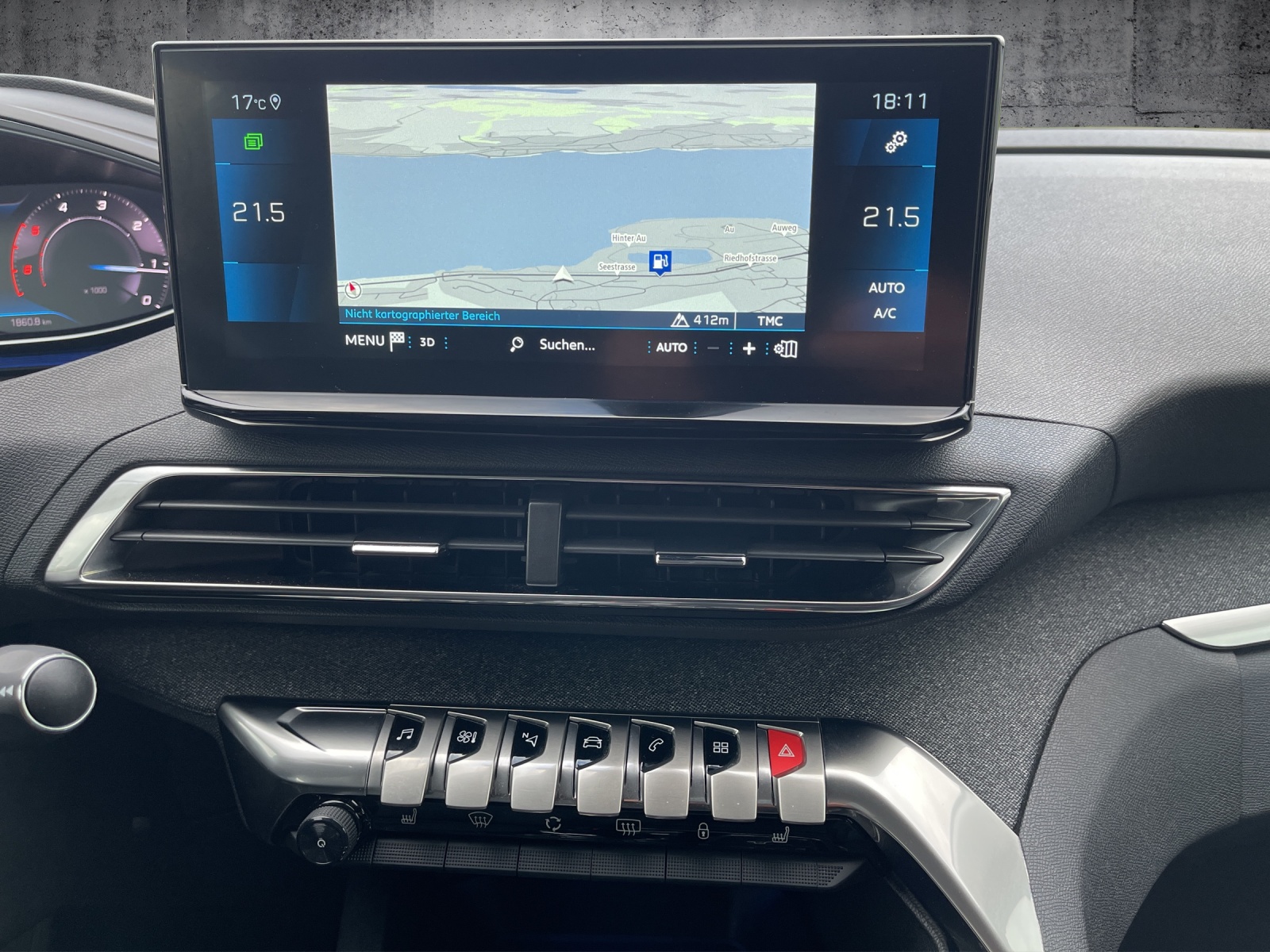 PEUGEOT 3008 1.5 BlueHDi Allure Pack EAT8-image-14