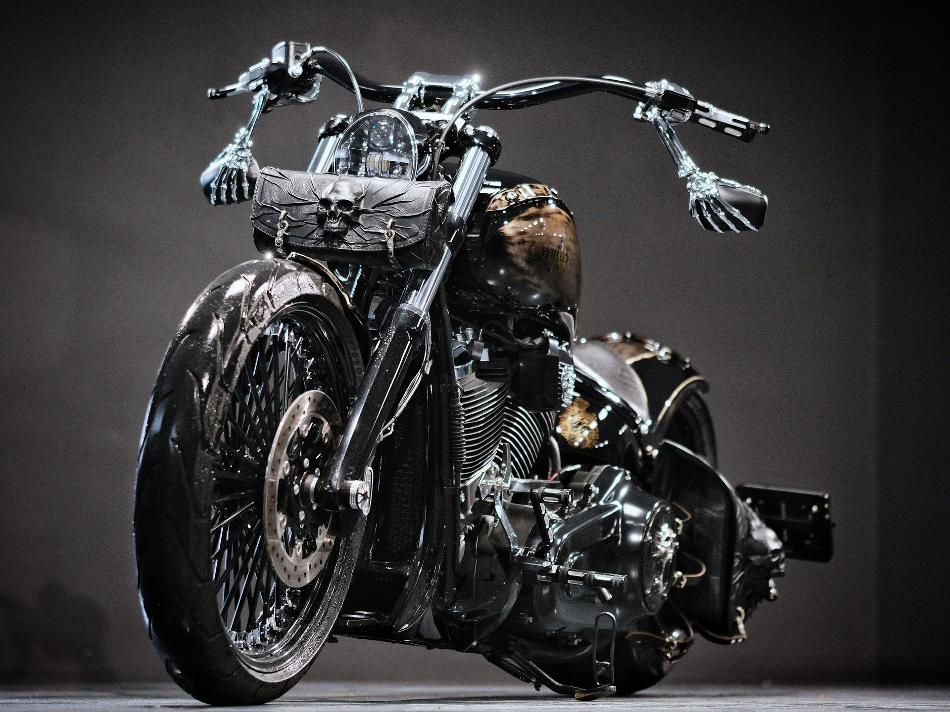 HARLEY-DAVIDSON FXBRS Breakout 114 ABS-showroom-element-1