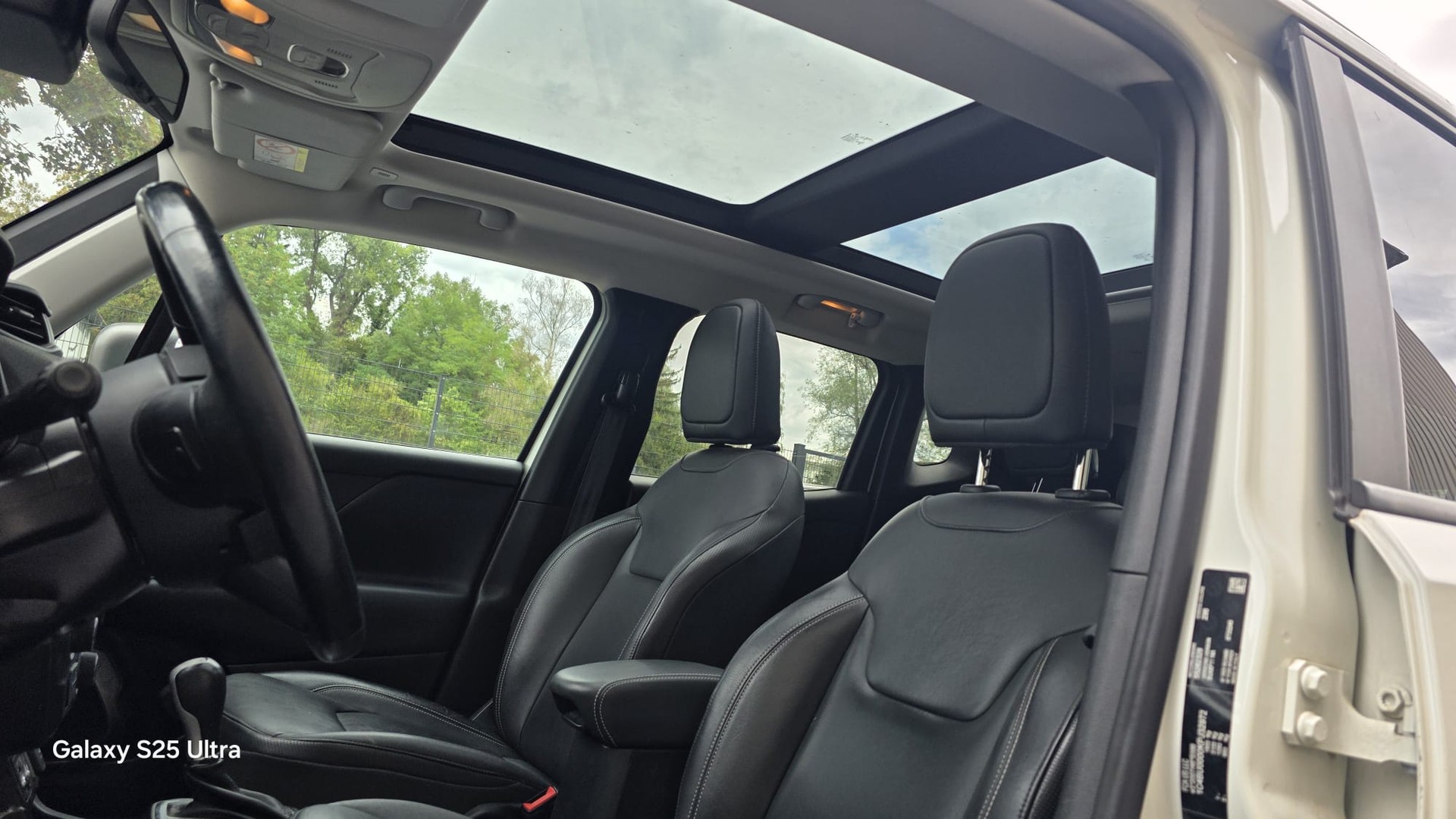 JEEP Renegade 1.3 GSE Turbo Limited-image-8