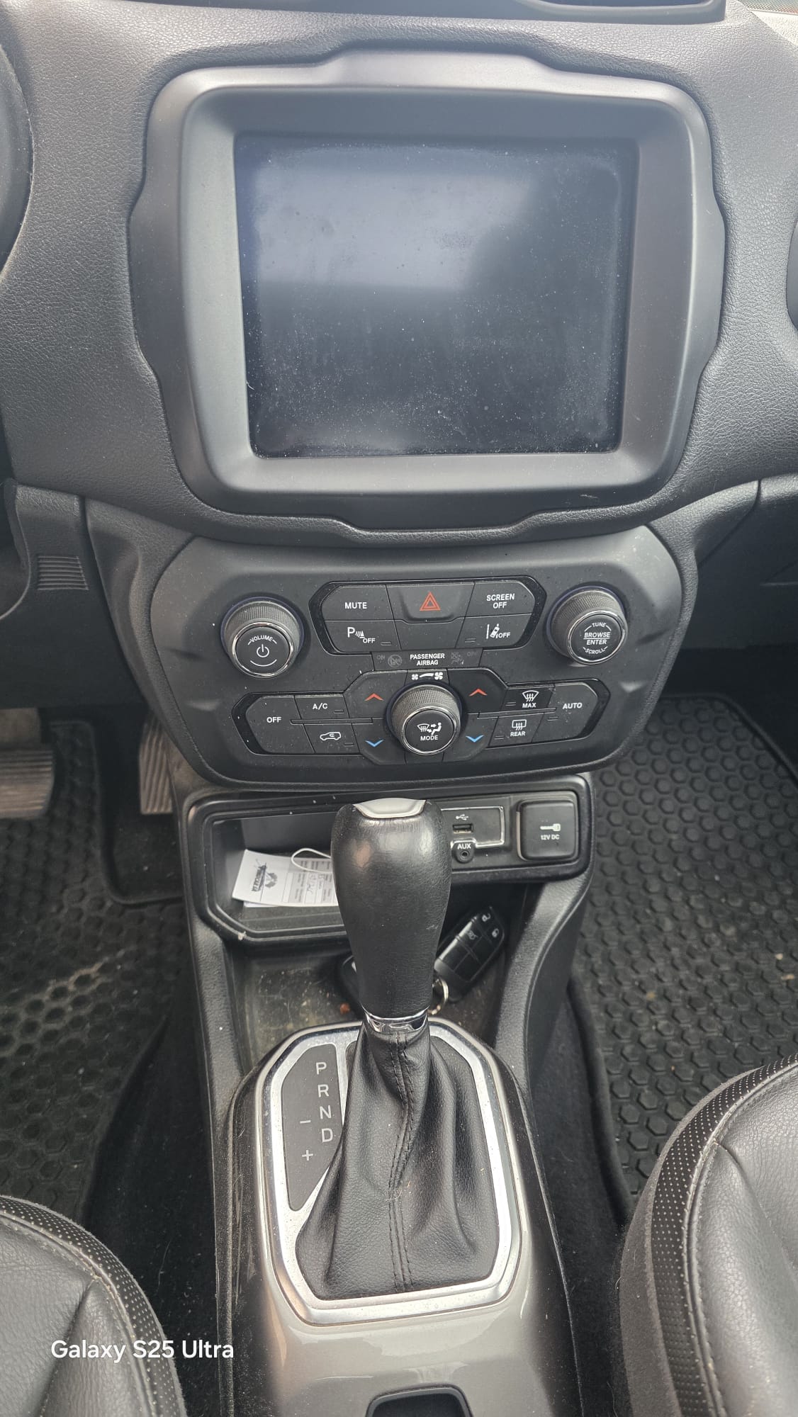 JEEP Renegade 1.3 GSE Turbo Limited-image-11