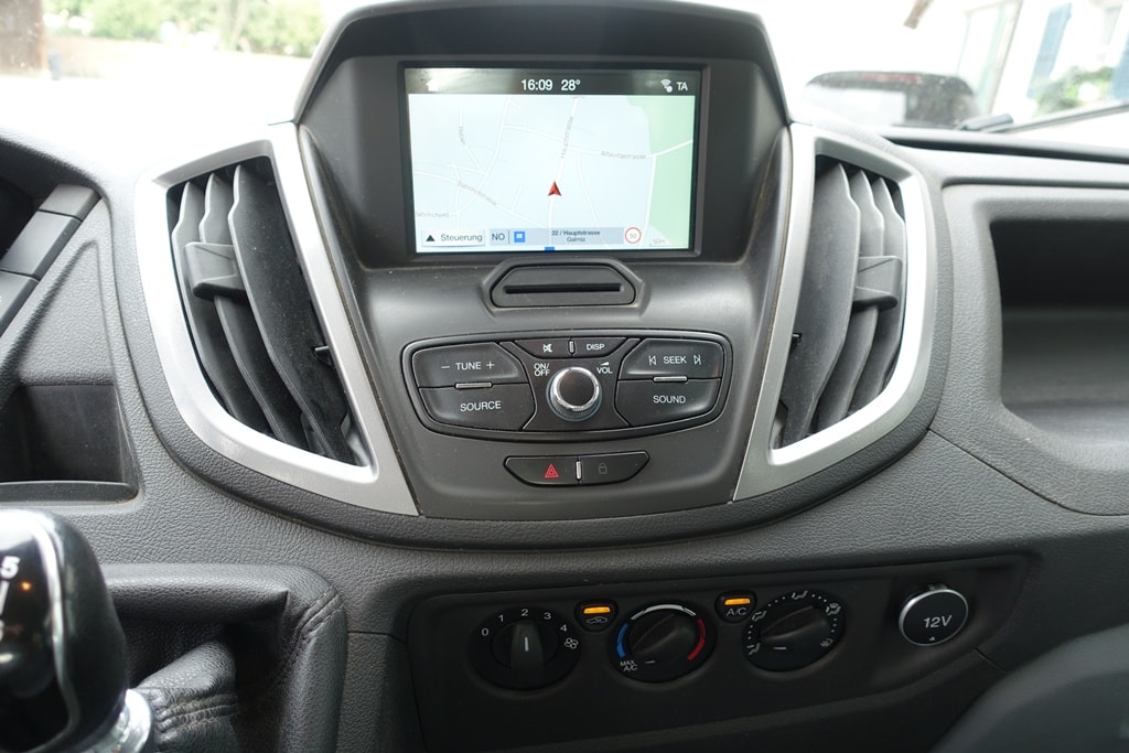 FORD Transit 350 L3 Trend 2.0 TDCi 130 RWD-image-9