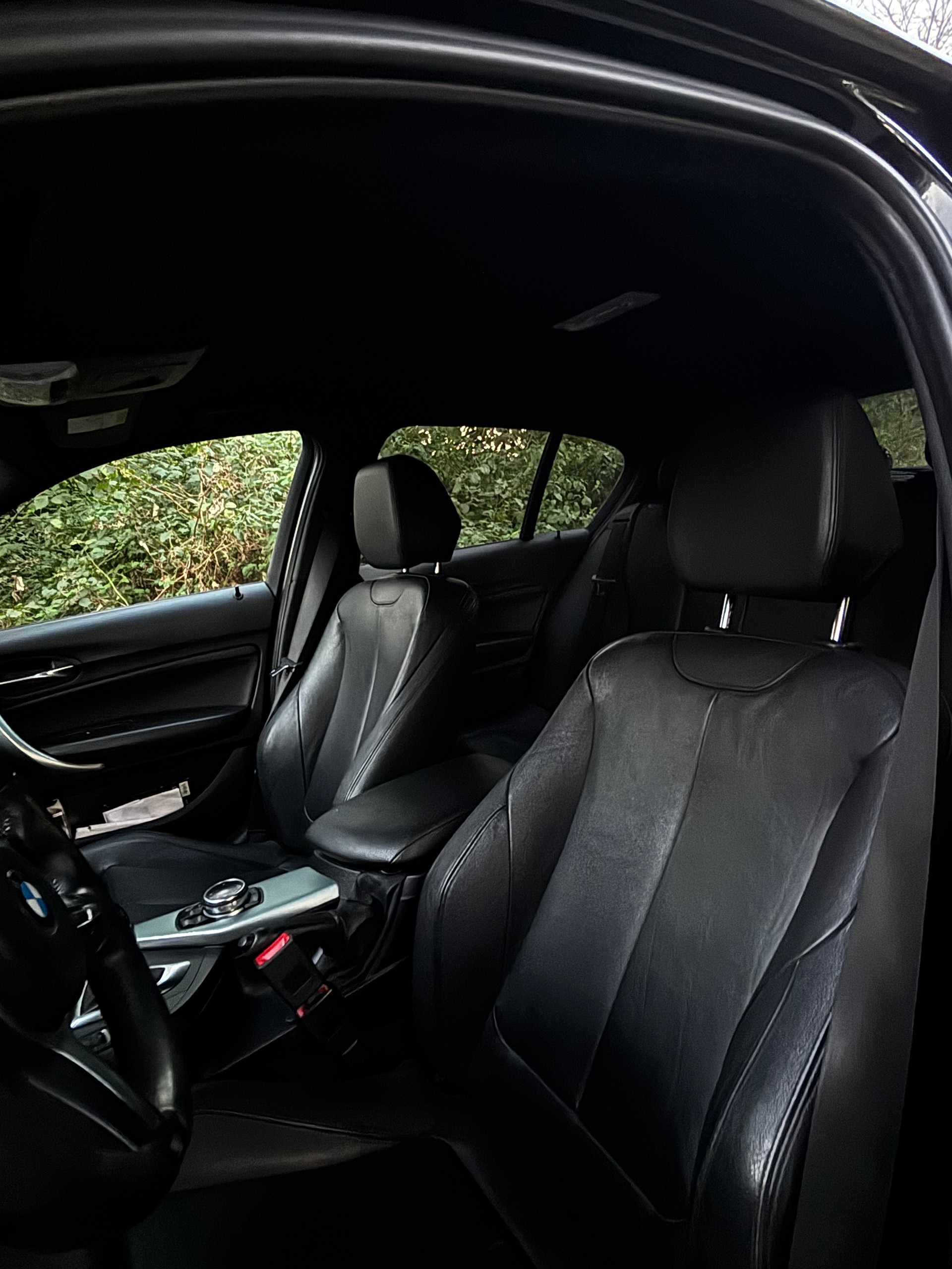 BMW M135i xDrive-image-4