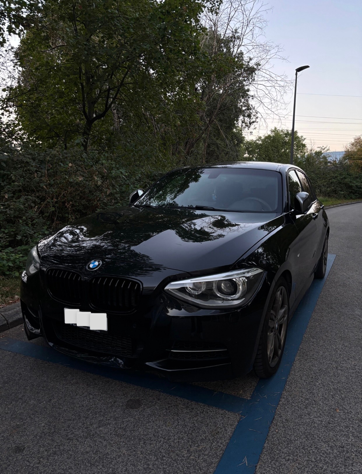 BMW M135i xDrive-image-0