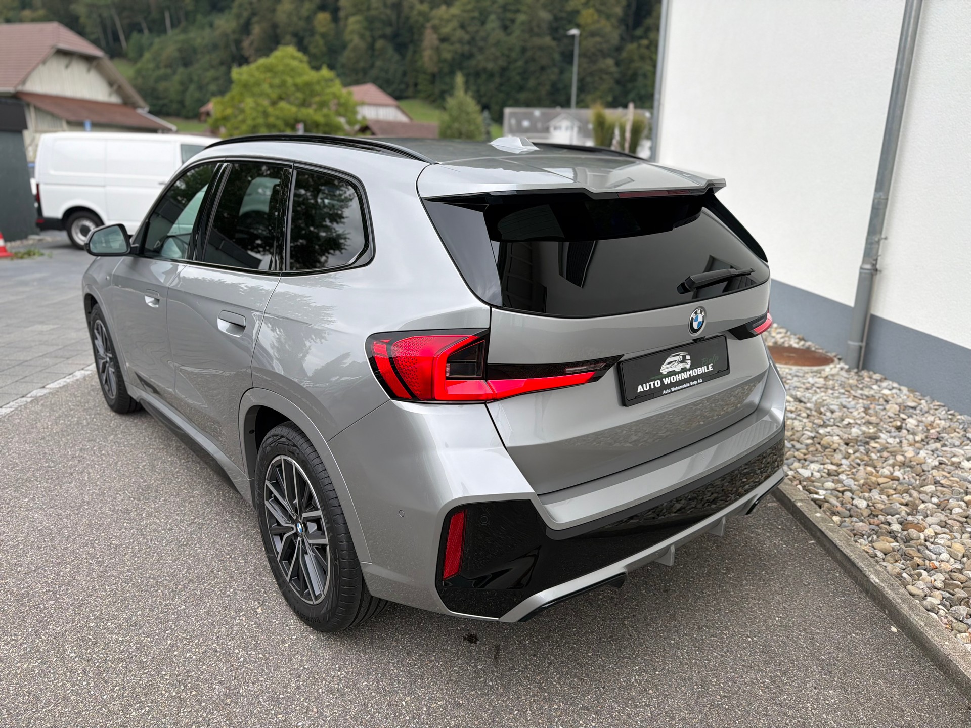 BMW X1 xDrive 20d 48V M Sport-image-14