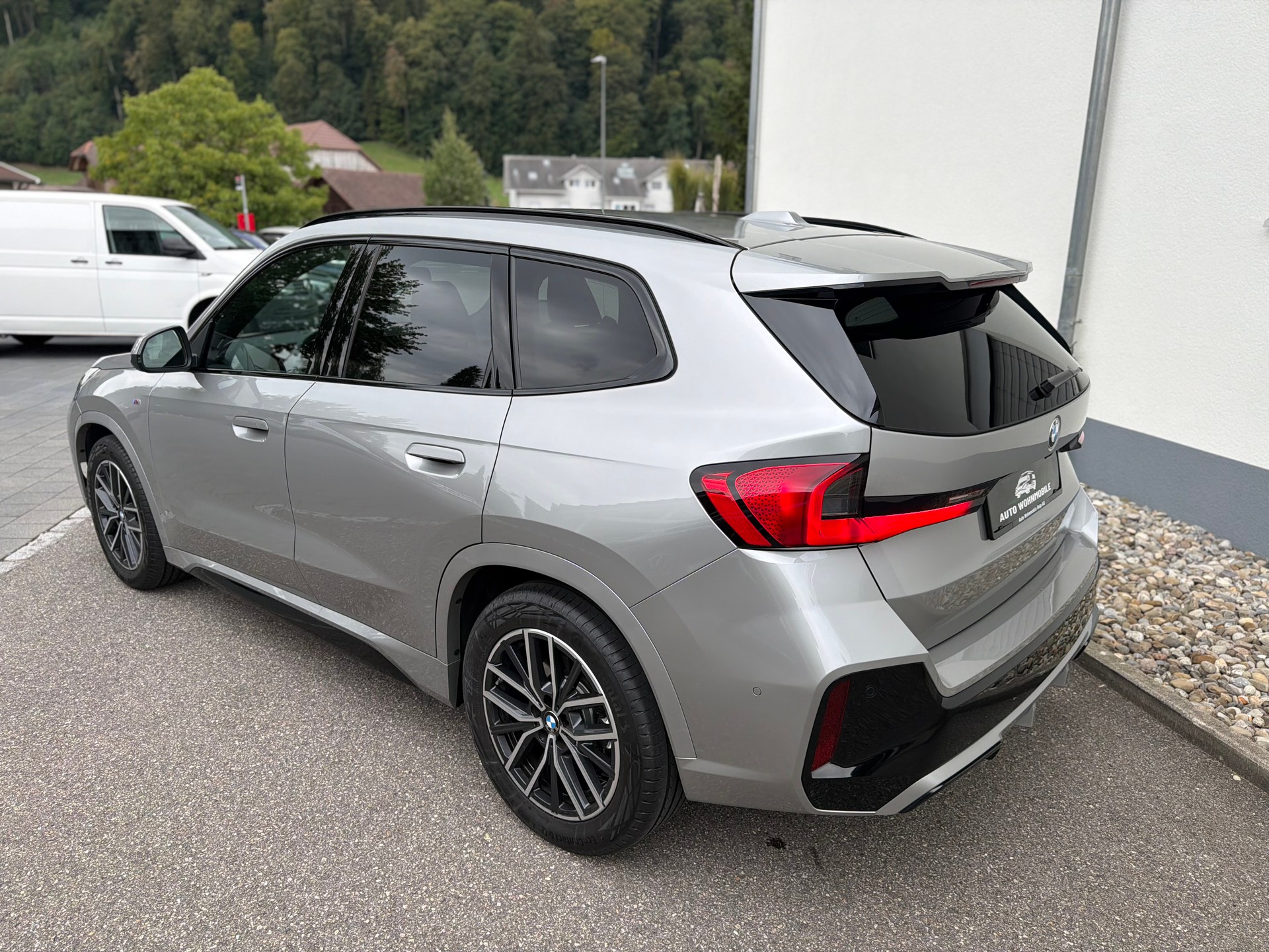BMW X1 xDrive 20d 48V M Sport-image-13