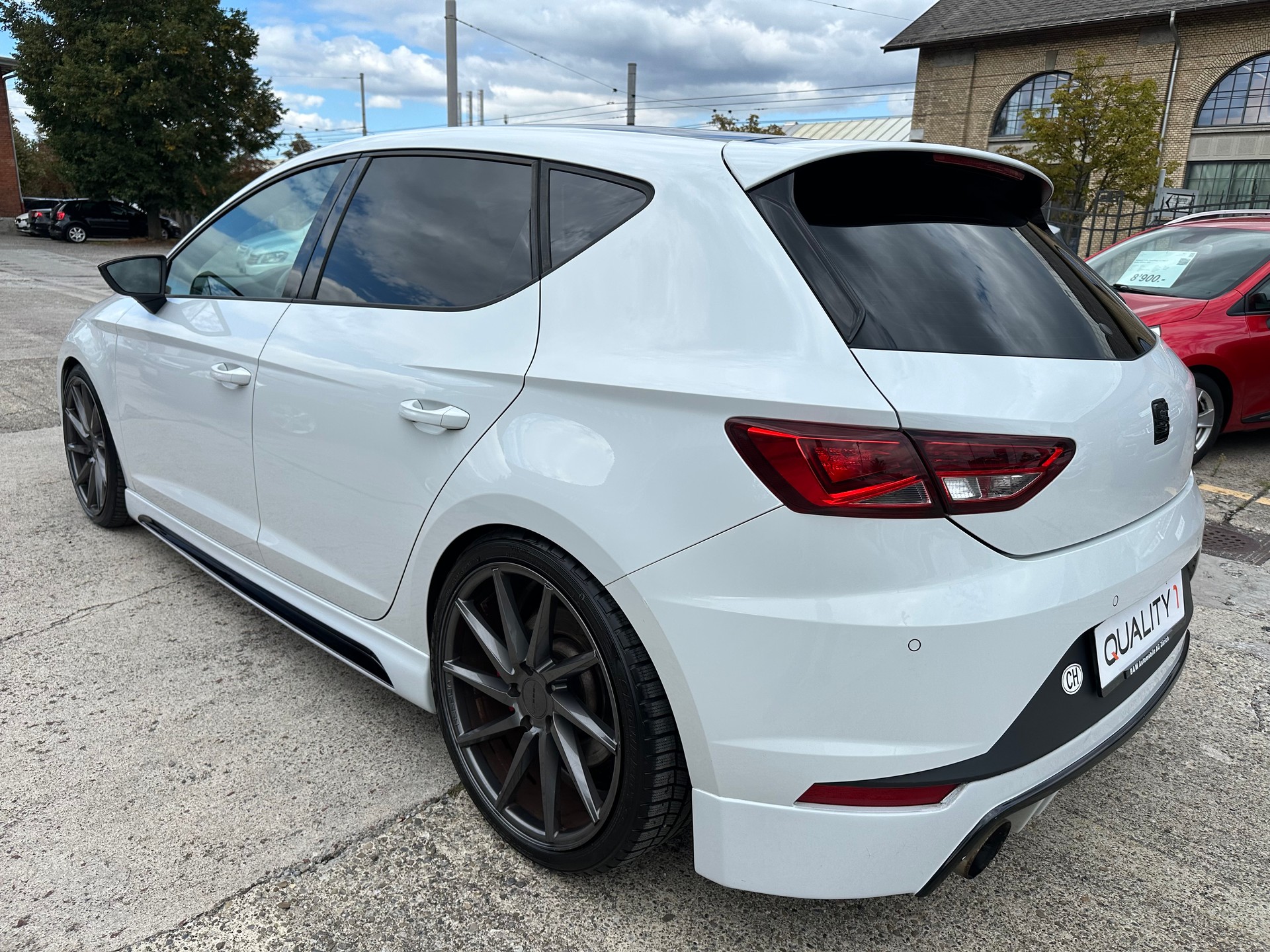 SEAT Leon 2.0 TSI Cupra 290 DSG-image-5
