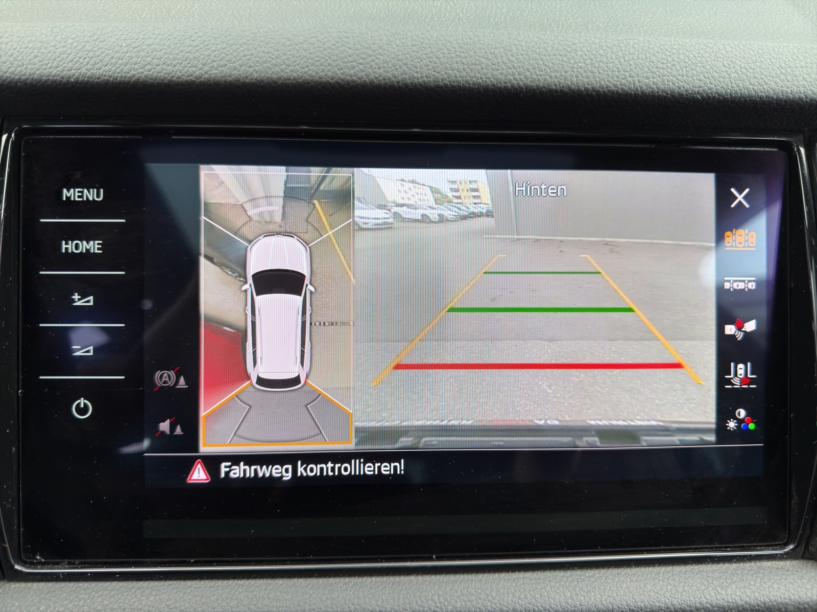 SKODA Kodiaq 2.0 Bi-TDI SCR RS 4x4 DSG-image-15