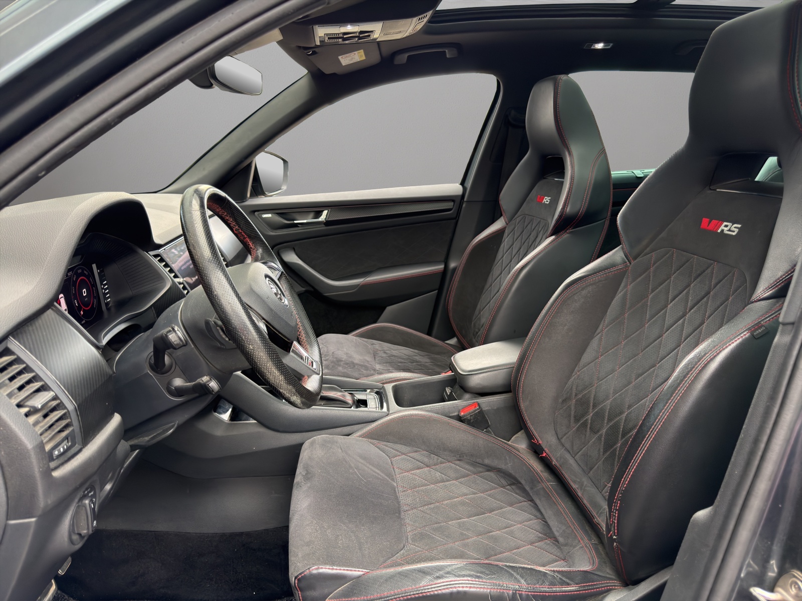 SKODA Kodiaq 2.0 Bi-TDI SCR RS 4x4 DSG-image-8