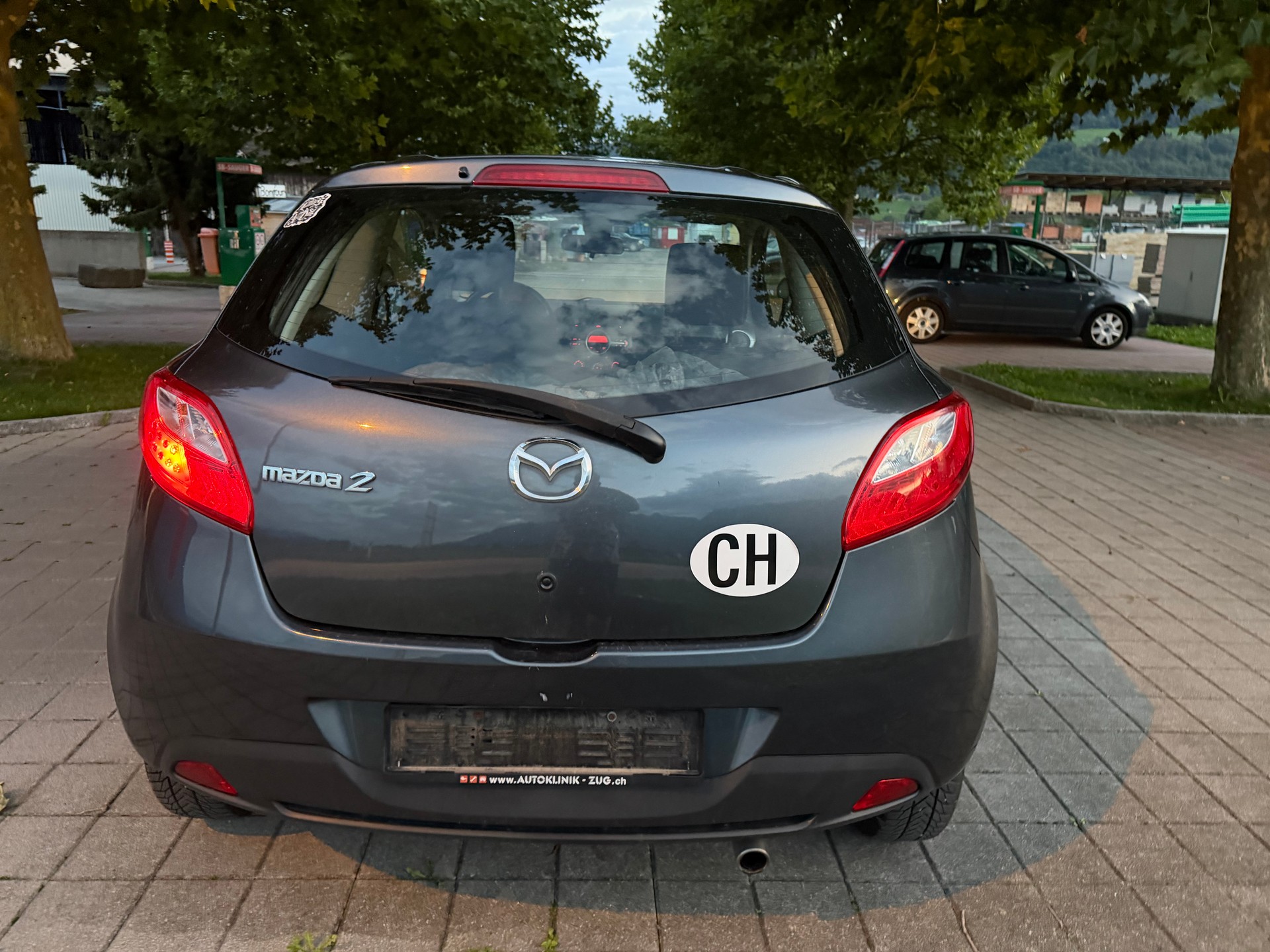 MAZDA 2 1.3i 16V Exclusive-image-2