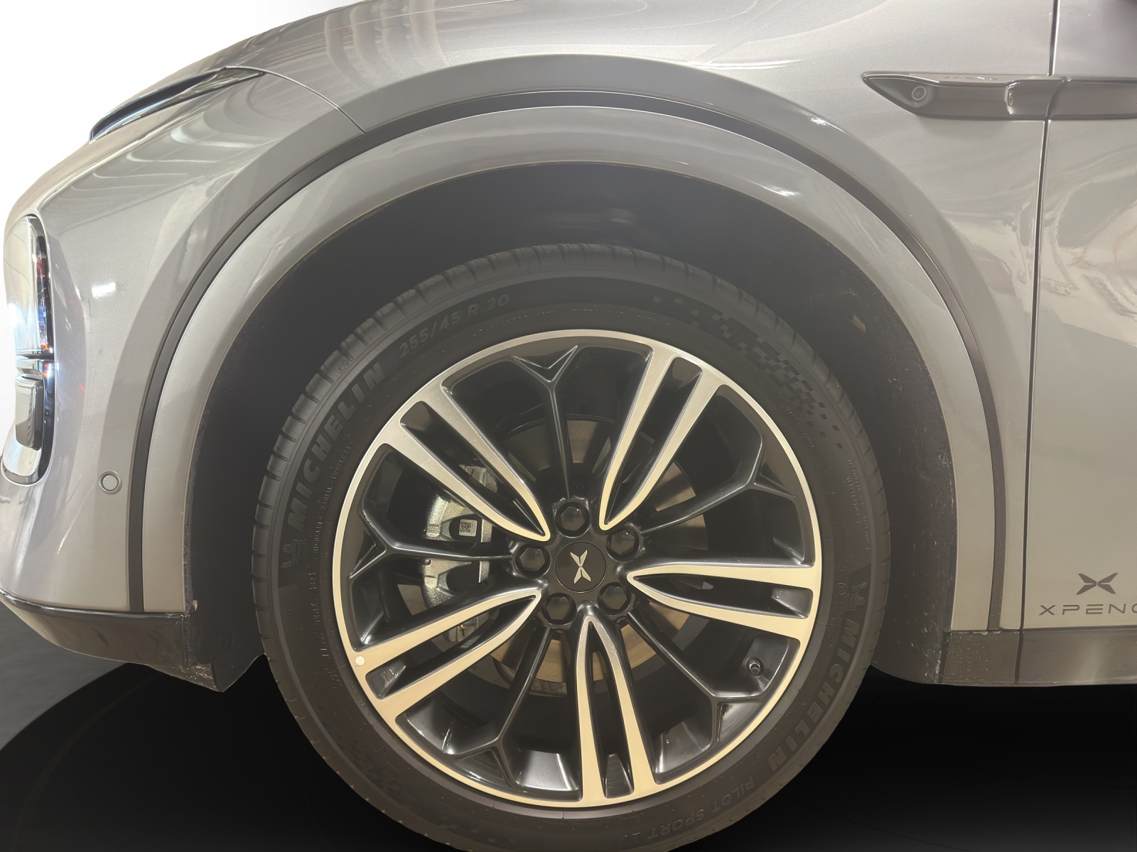 XPENG G6 87,5kWh Performance AWD-image-6