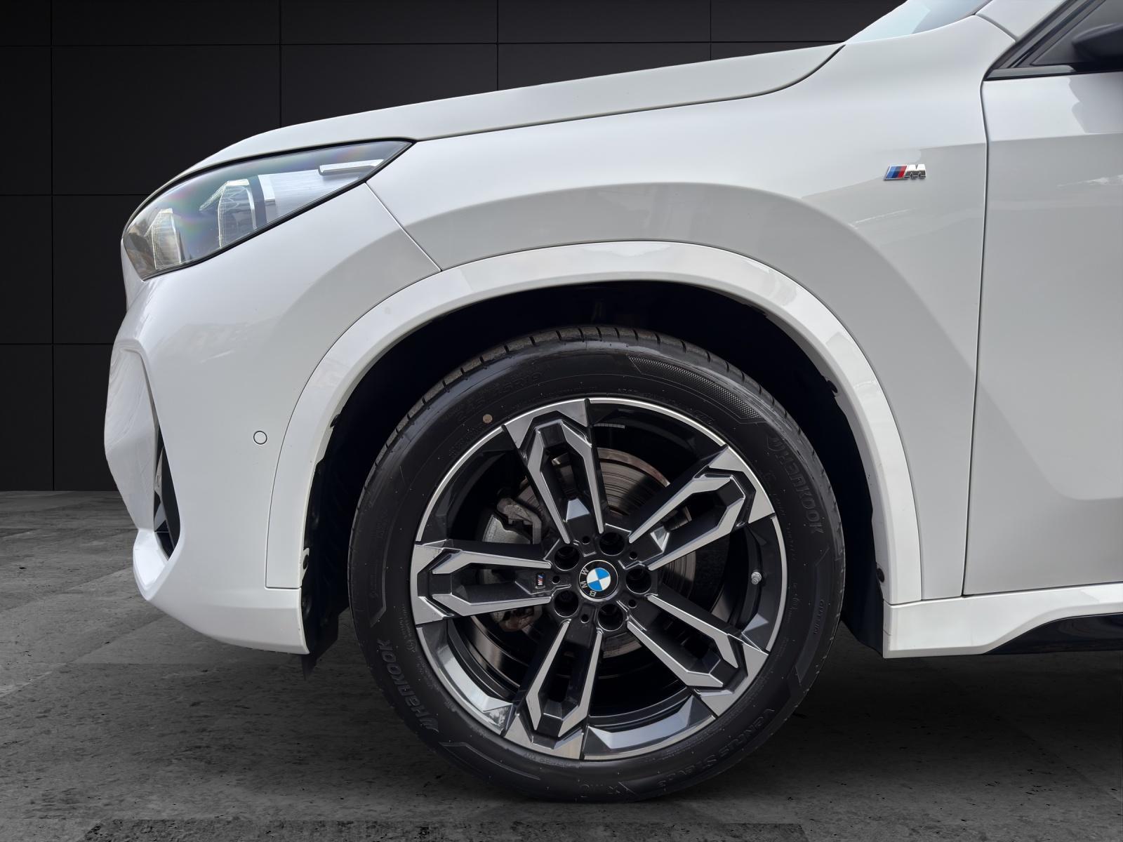 BMW X1 U11 20d xDrive paddles-image-4