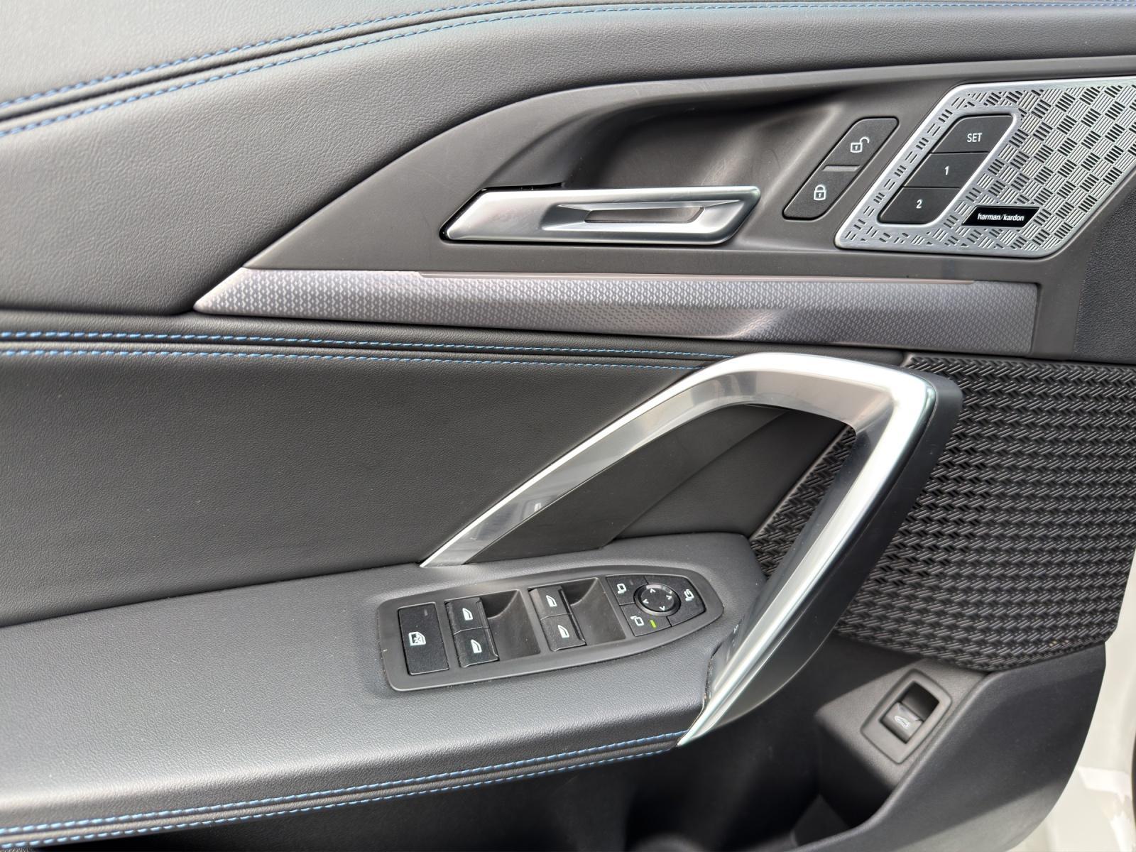 BMW X1 U11 20d xDrive paddles-image-7