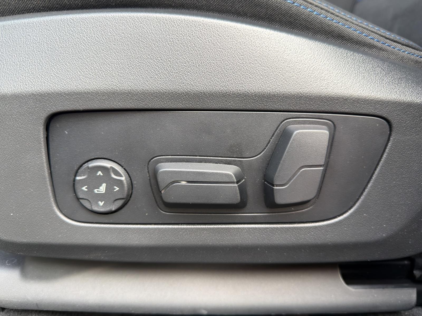 BMW X1 U11 20d xDrive paddles-image-14