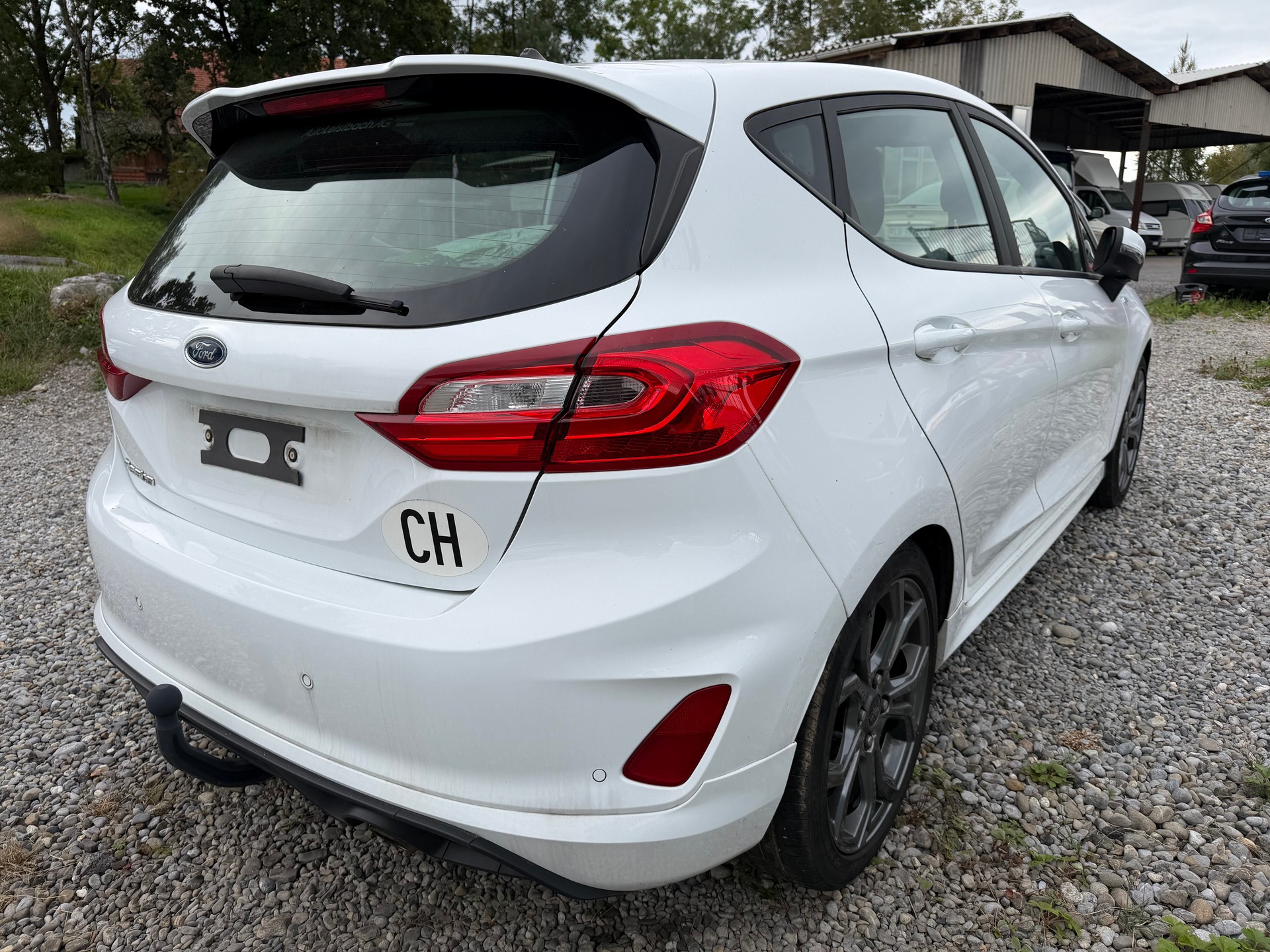 FORD Fiesta 1.0 SCTi ST Line-image-2