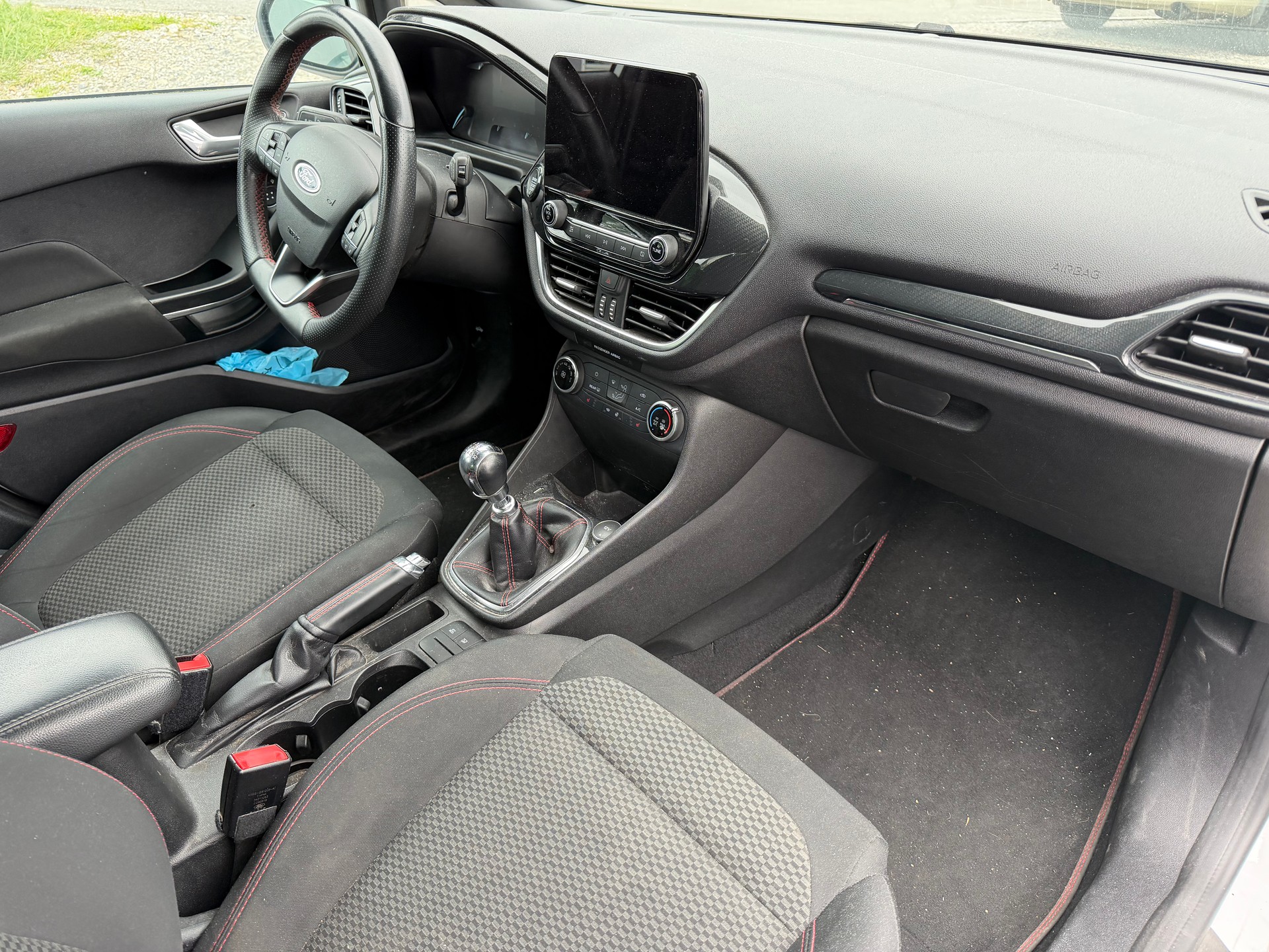 FORD Fiesta 1.0 SCTi ST Line-image-4