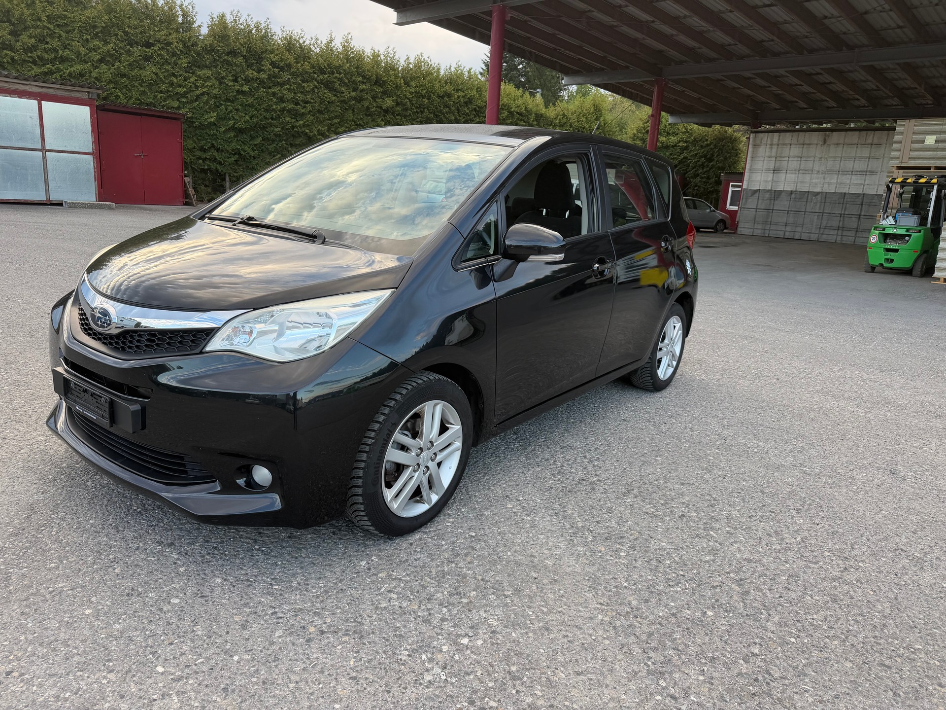 SUBARU Trezia 1.4D Swiss Automatic-image-1
