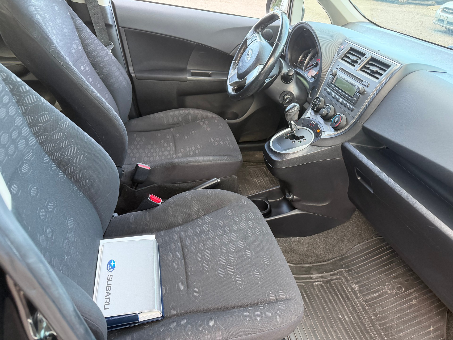 SUBARU Trezia 1.4D Swiss Automatic-image-8