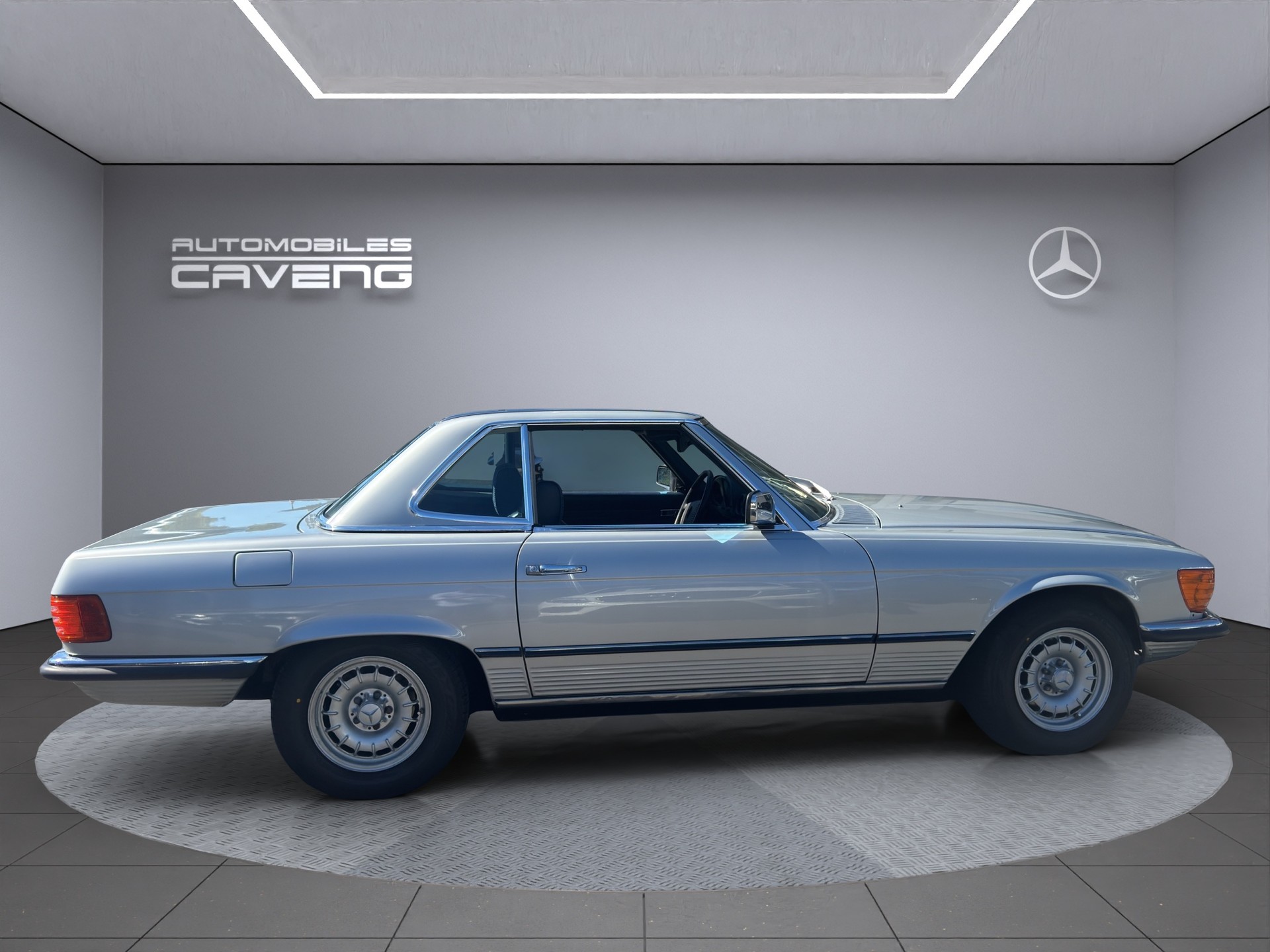 MERCEDES-BENZ 280 SL R 107-image-5