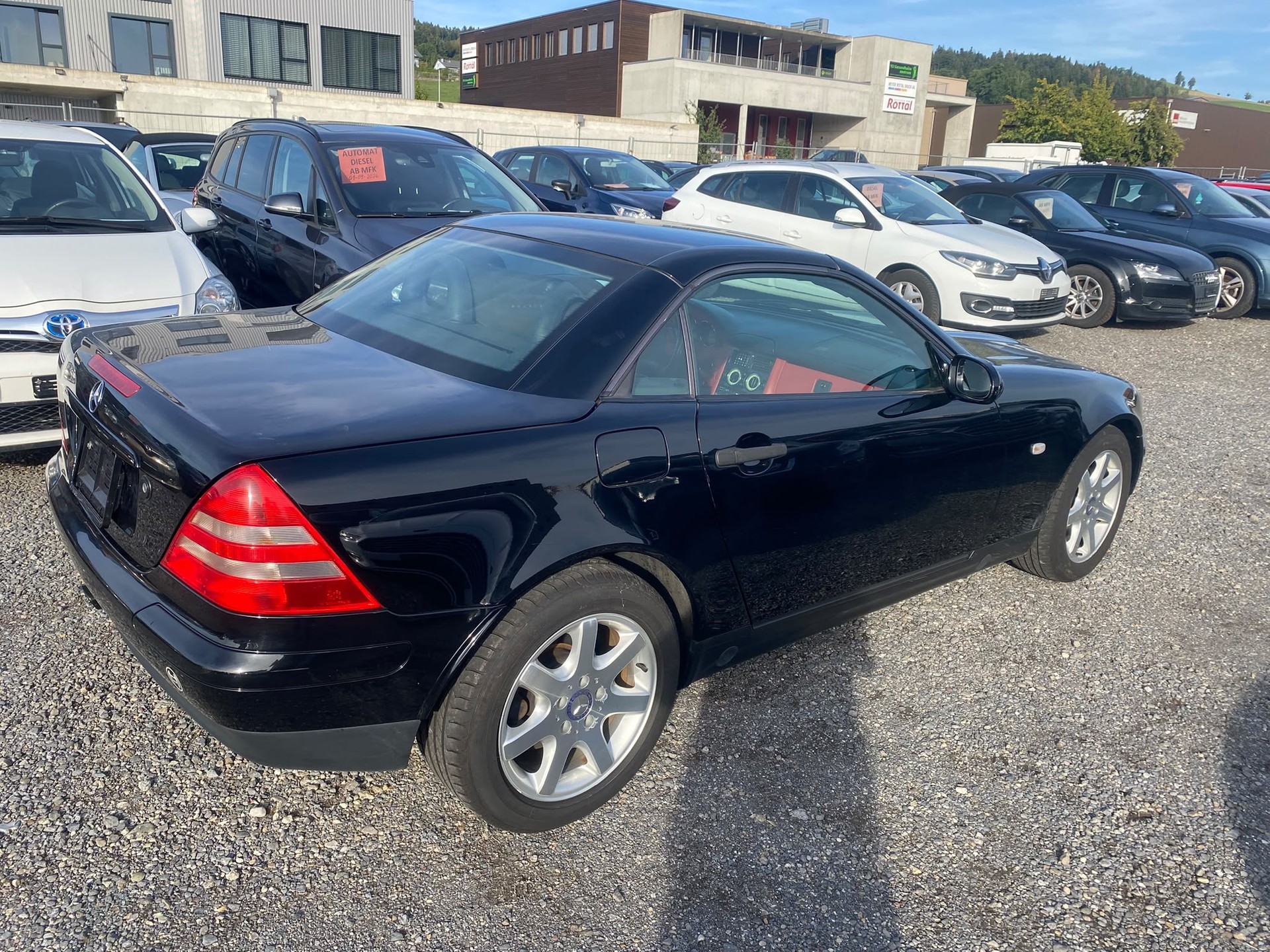 MERCEDES-BENZ SLK 200-image-3