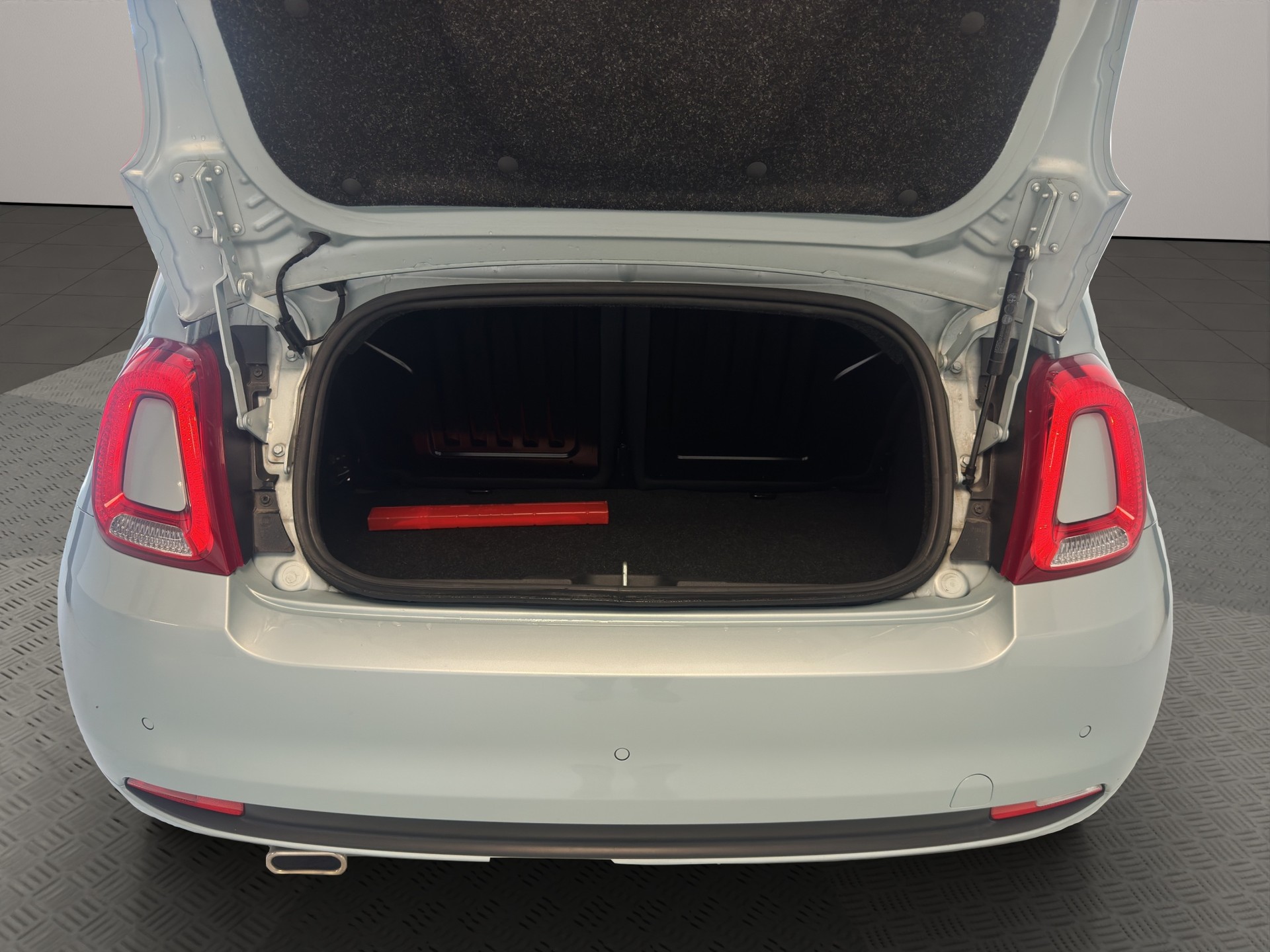 FIAT 500C 1.0 N3 MildHybrid Swiss Edition-image-6