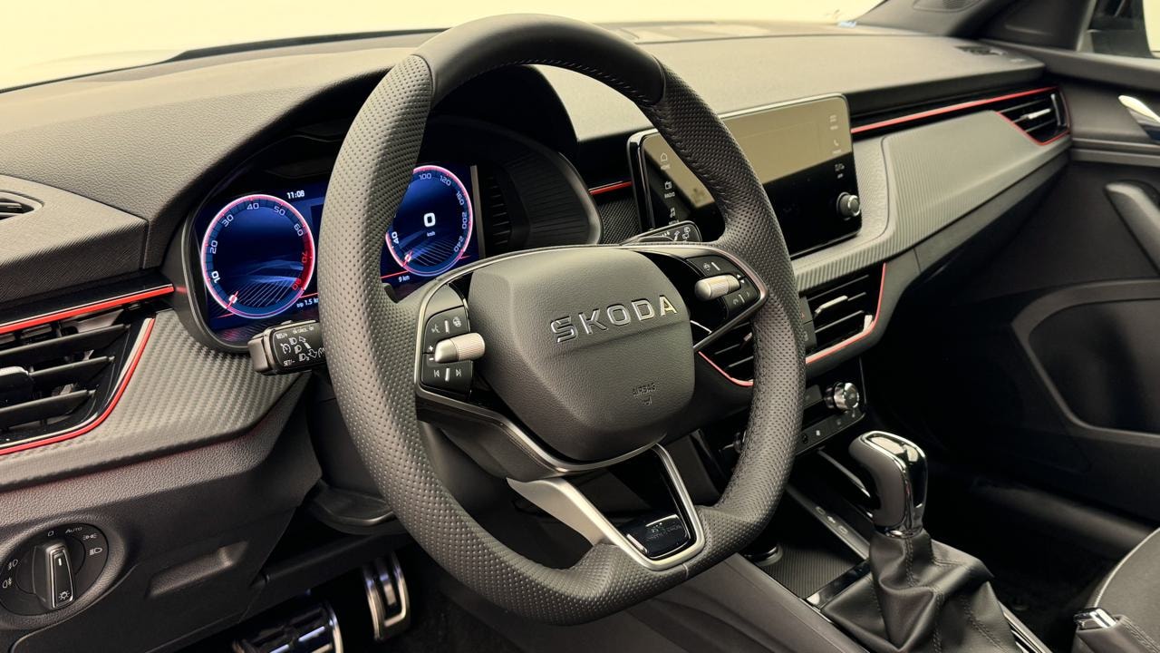 SKODA Kamiq 1.0 TSI Monte Carlo DSG-image-6