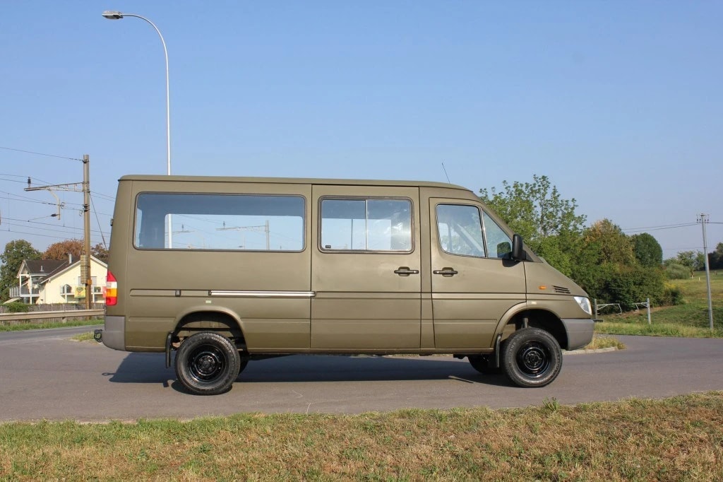 MERCEDES-BENZ Sprinter 313 CDI 4x4 mit Geländeuntersetzung-image-4
