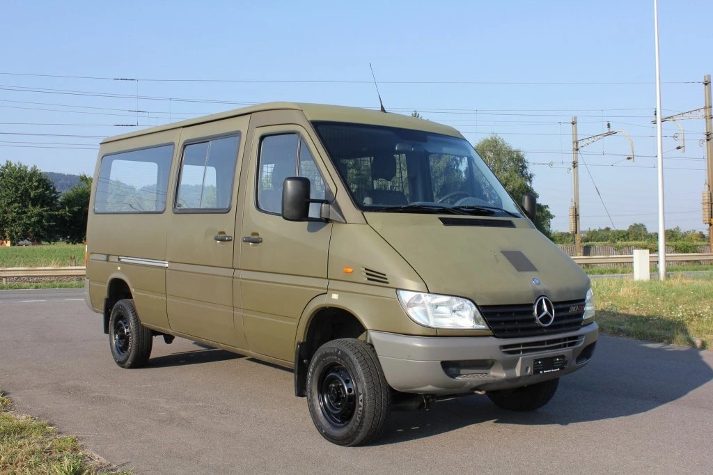 MERCEDES-BENZ Sprinter 313 CDI 4x4 mit Geländeuntersetzung-image-1