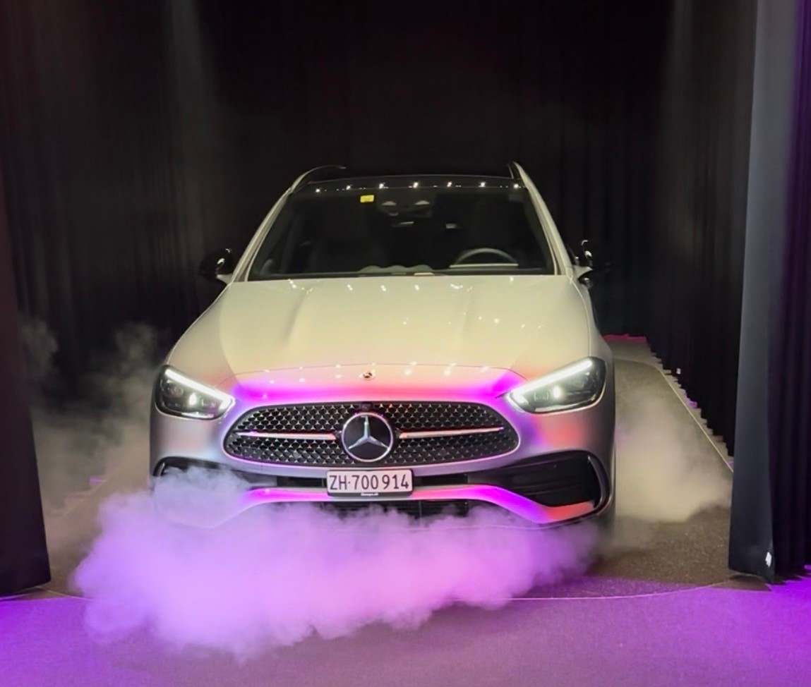 MERCEDES-BENZ C 220 d Swiss Star AMG Line 4matic-image-1