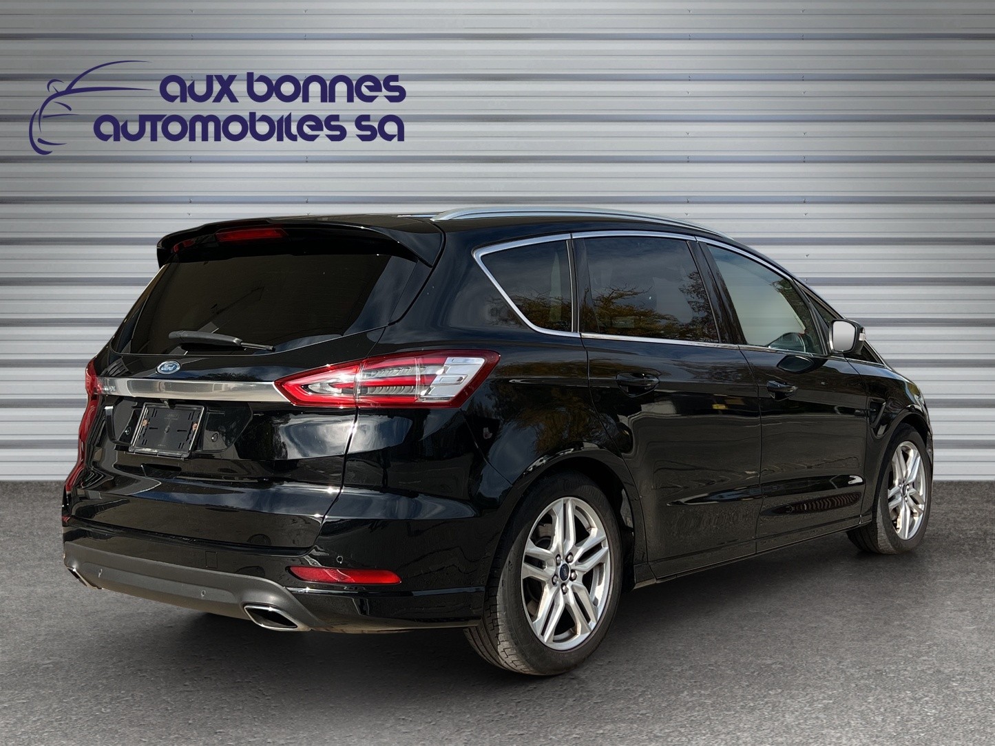 FORD S-Max 2.0 TDCi Titanium AWD PowerShift-image-3