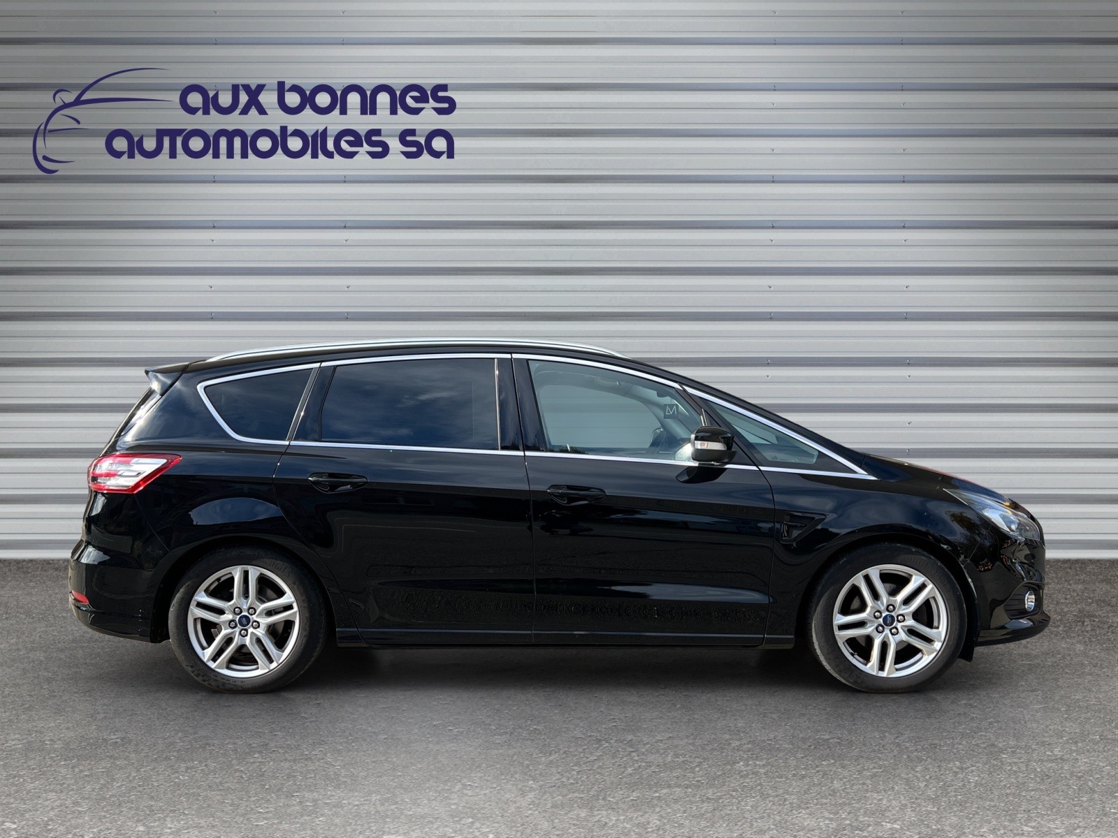 FORD S-Max 2.0 TDCi Titanium AWD PowerShift-image-4