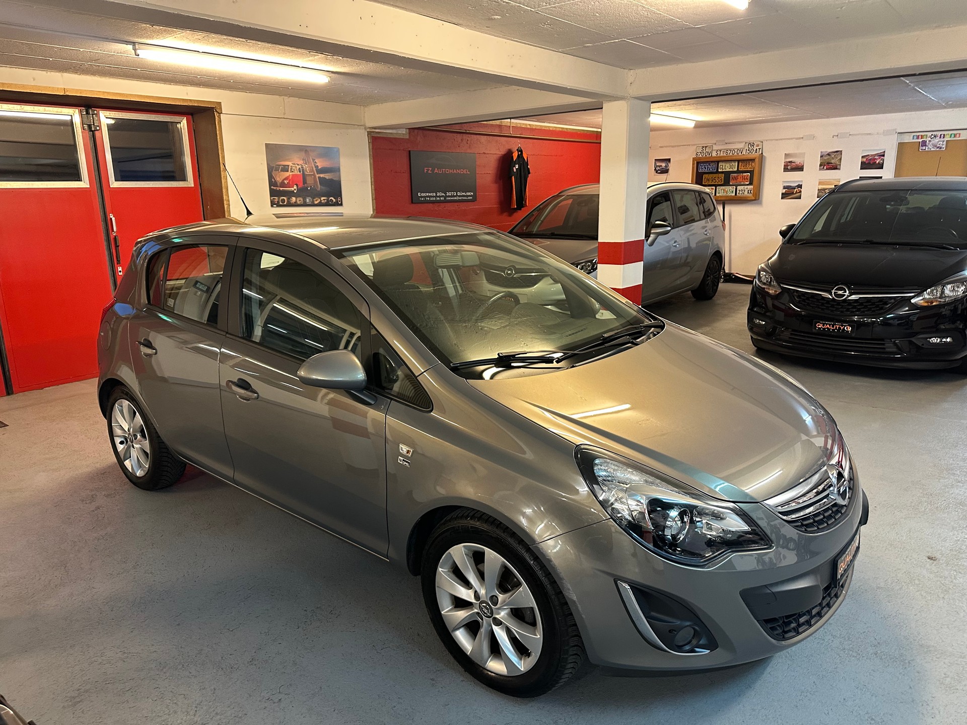OPEL Corsa 1.4 TP Anniversary Edition Automatic-image-1