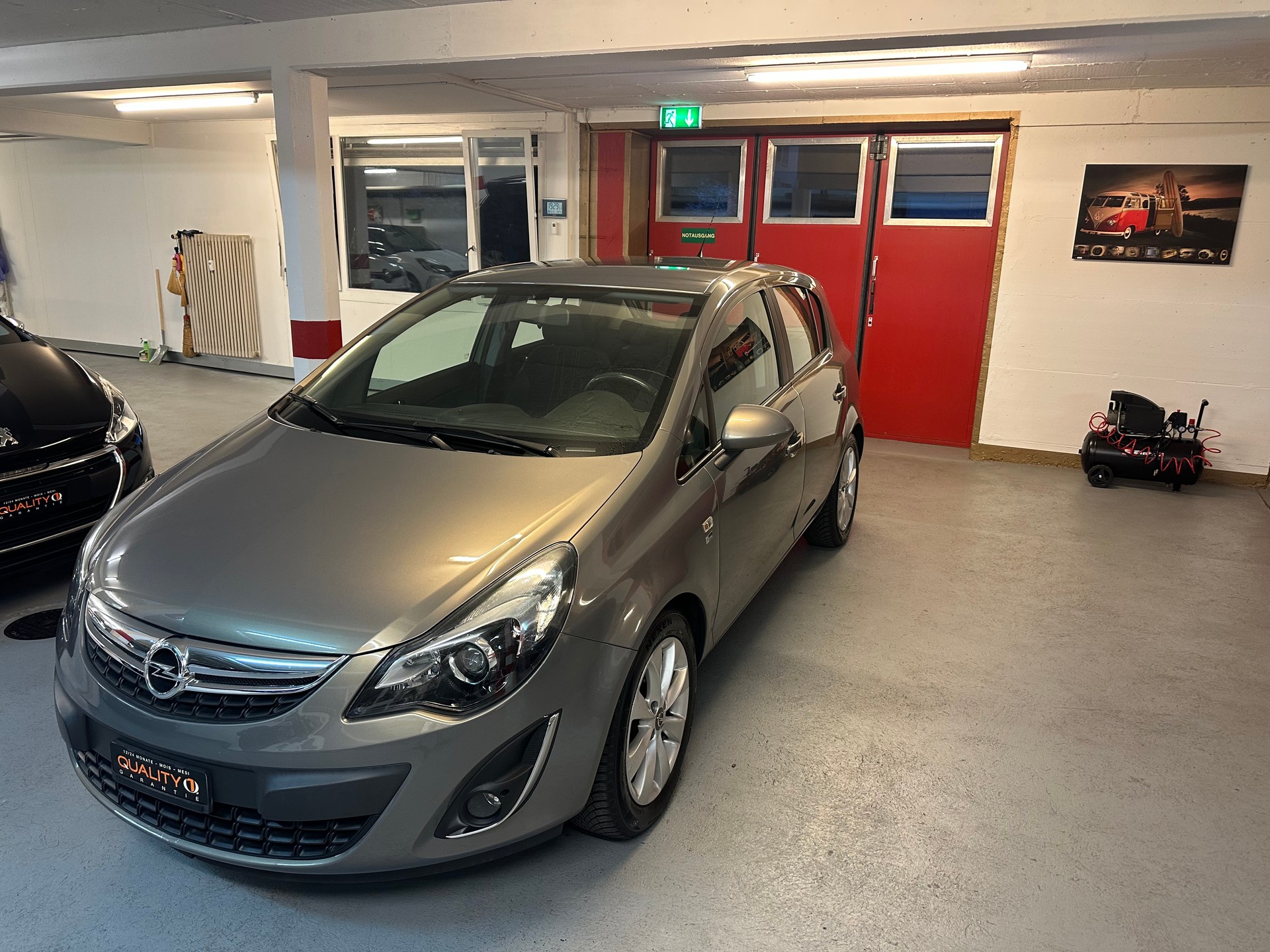 OPEL Corsa 1.4 TP Anniversary Edition Automatic-image-3