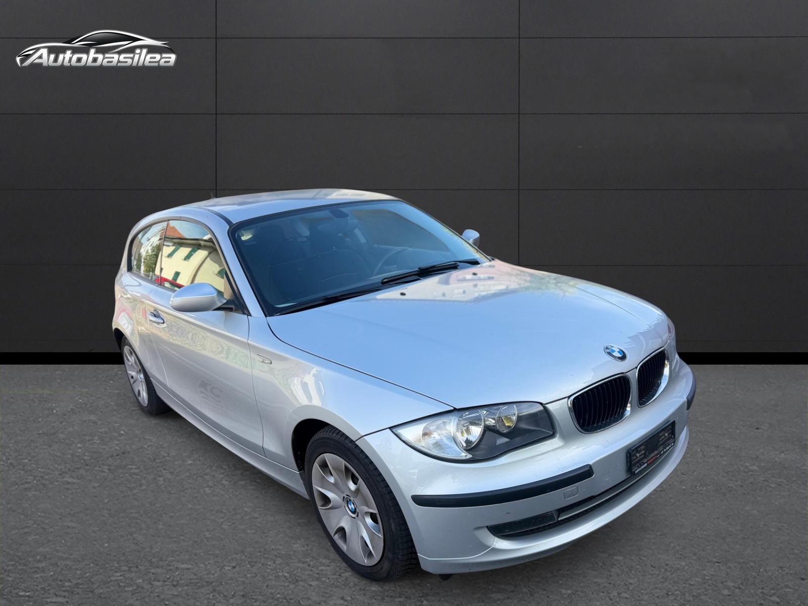 BMW 116i Steptronic-image-4