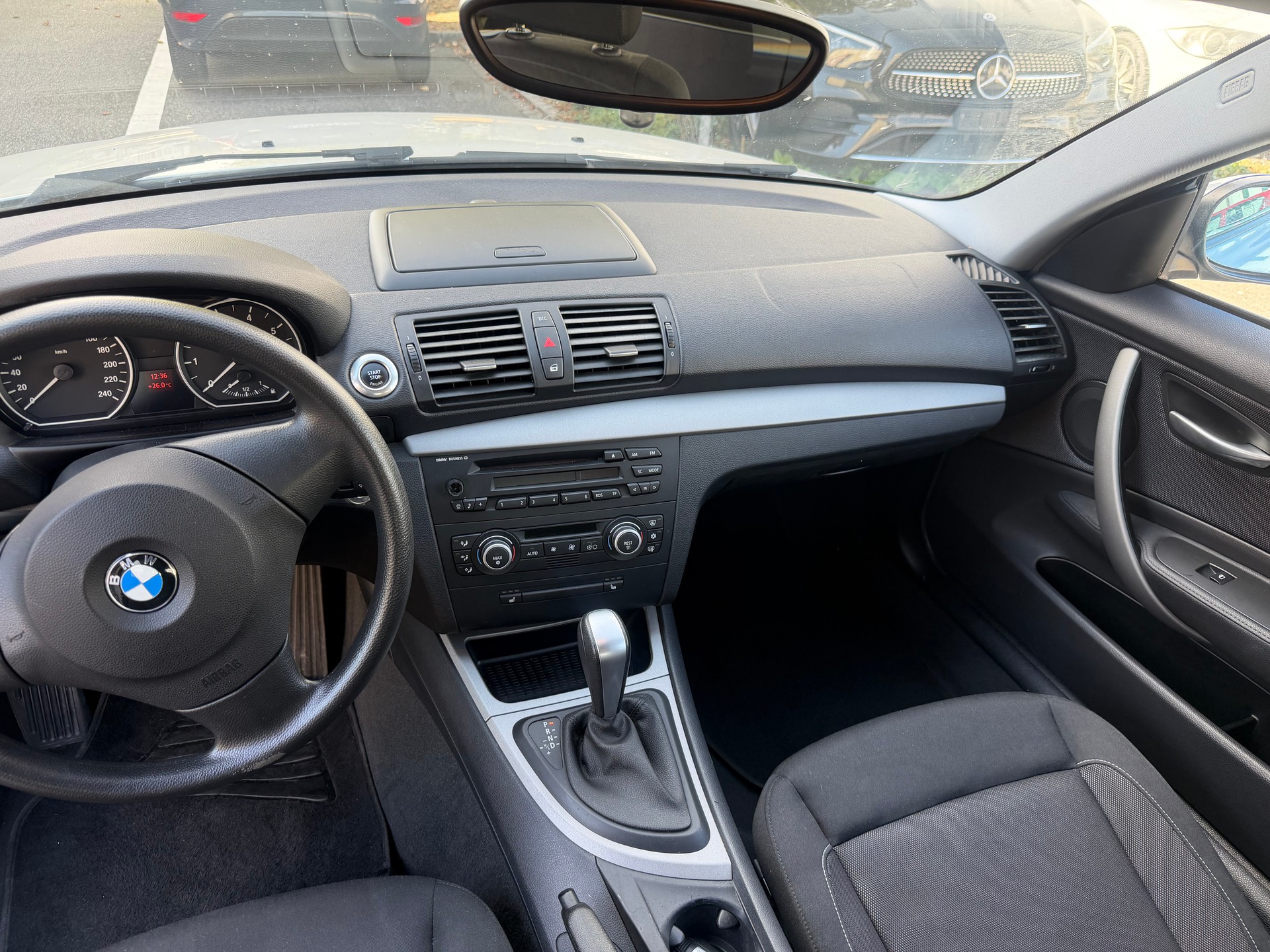 BMW 116i Steptronic-image-7