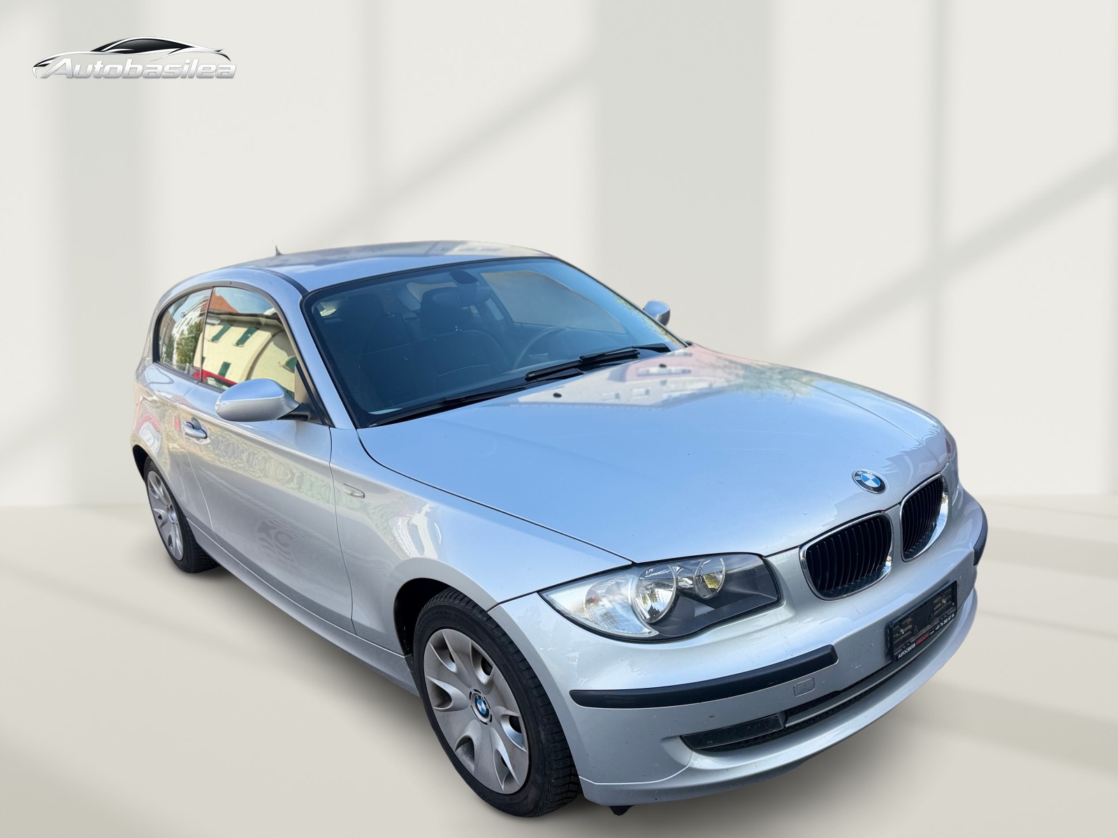 BMW 116i Steptronic-image-4