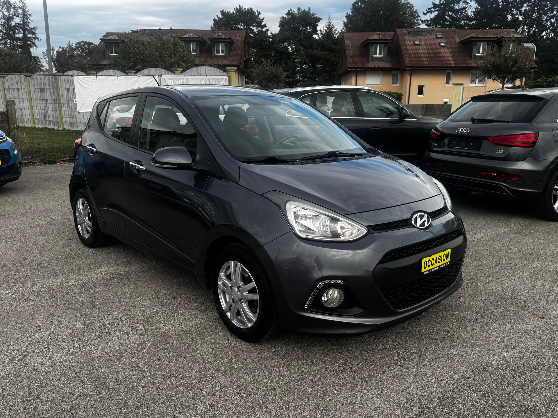 HYUNDAI i10 1.2 Vertex Automatic-image-7