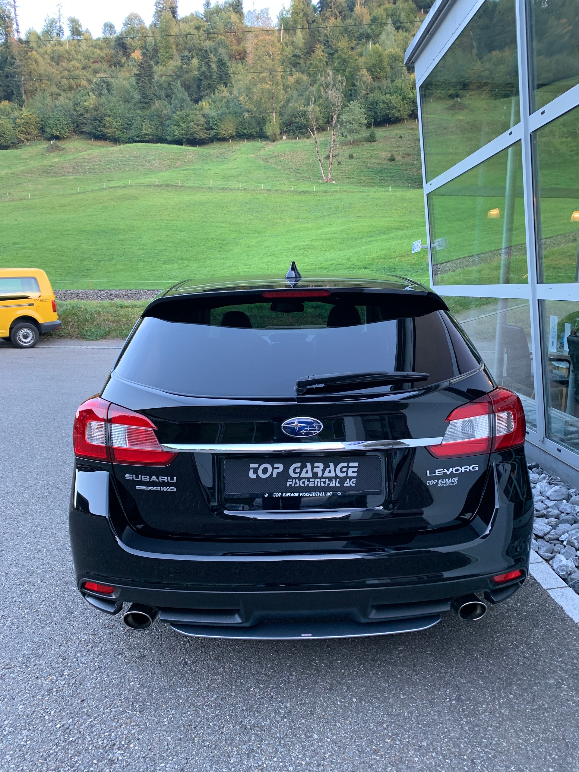 SUBARU Levorg 1.6DIT Swiss Plus AWD Lineartronic-image-5