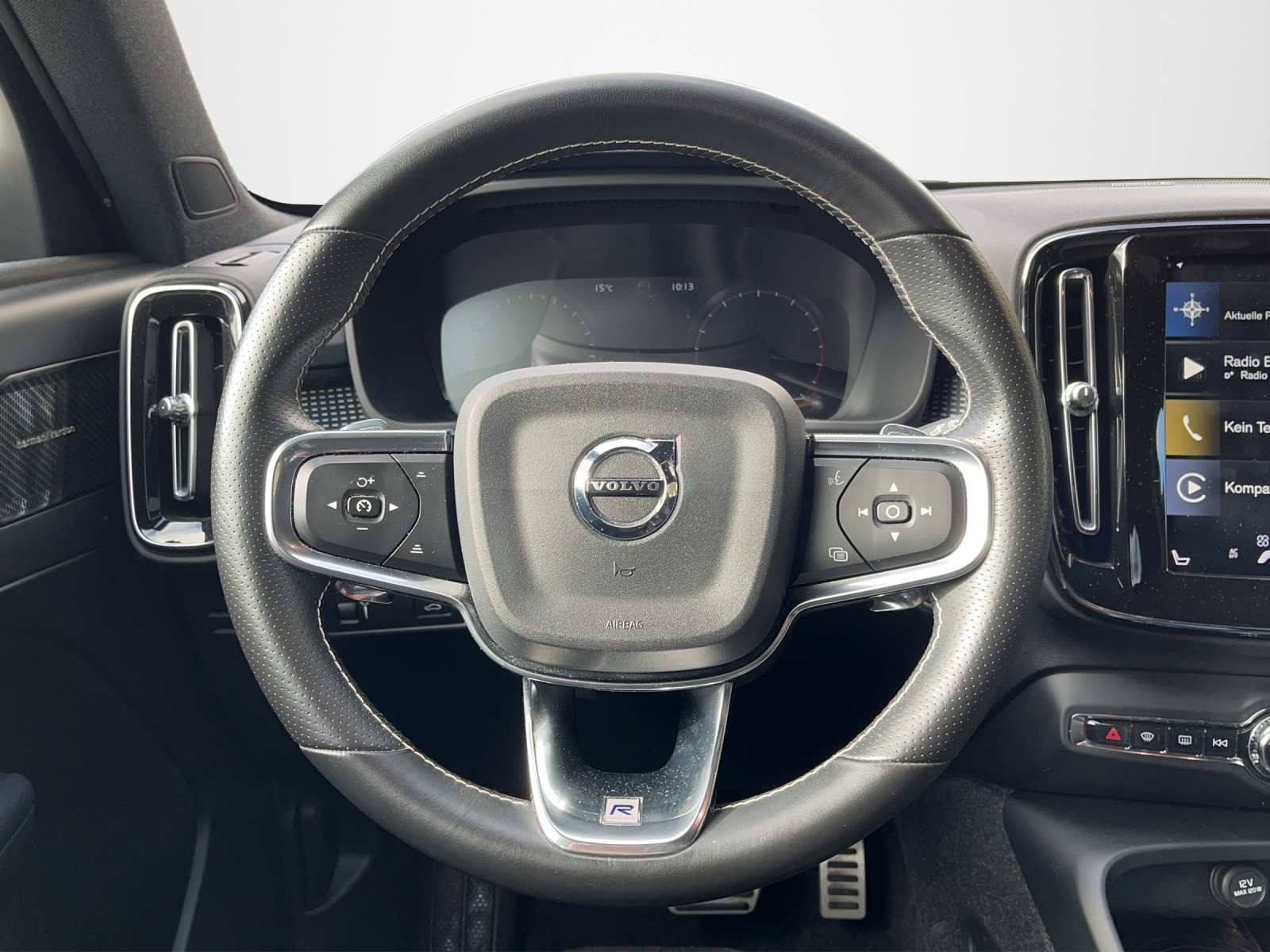 VOLVO XC40 T4 AWD R-Design Geartronic-image-9