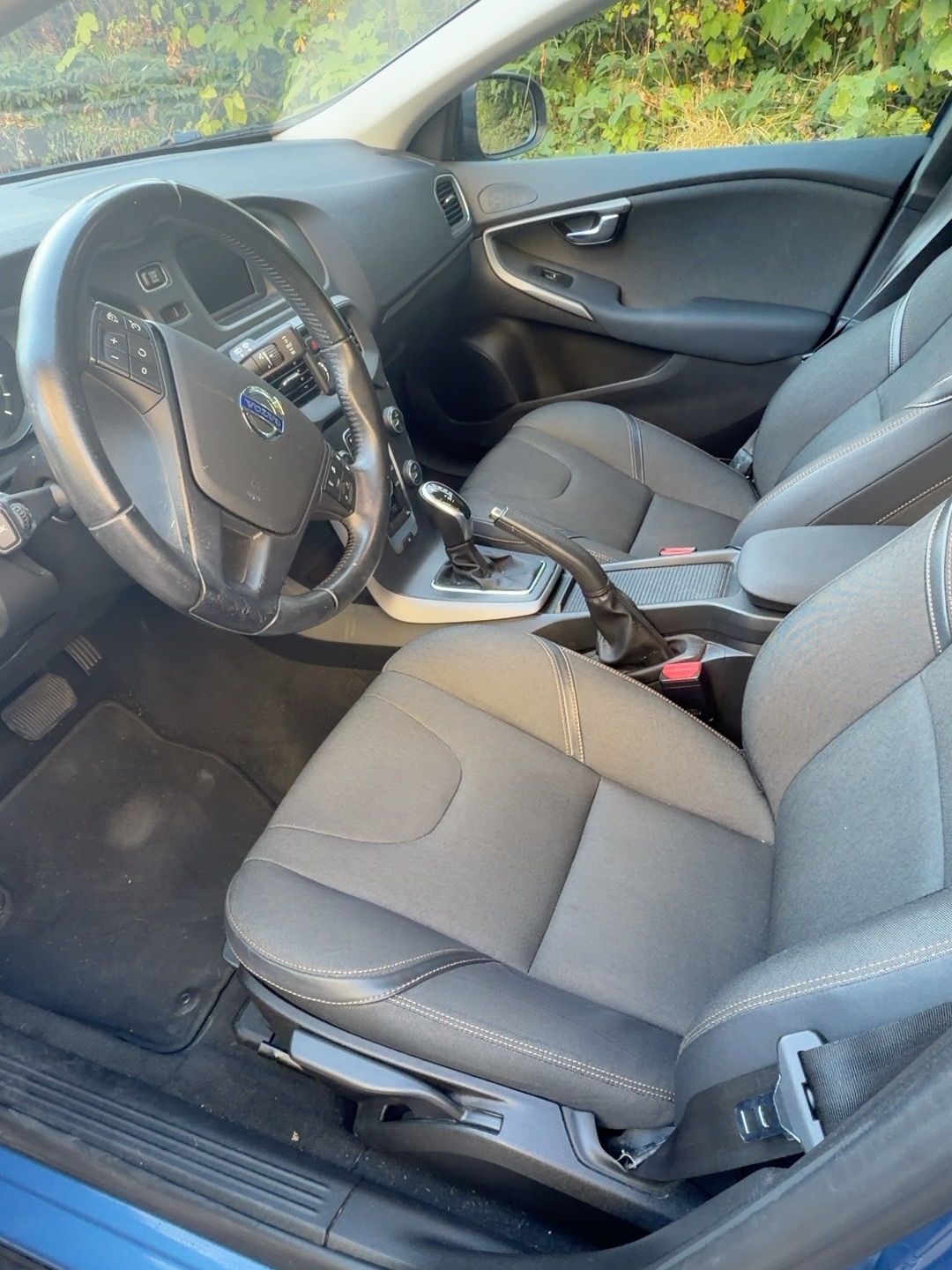 VOLVO 2.0 D3 Kinetic S/S-image-4