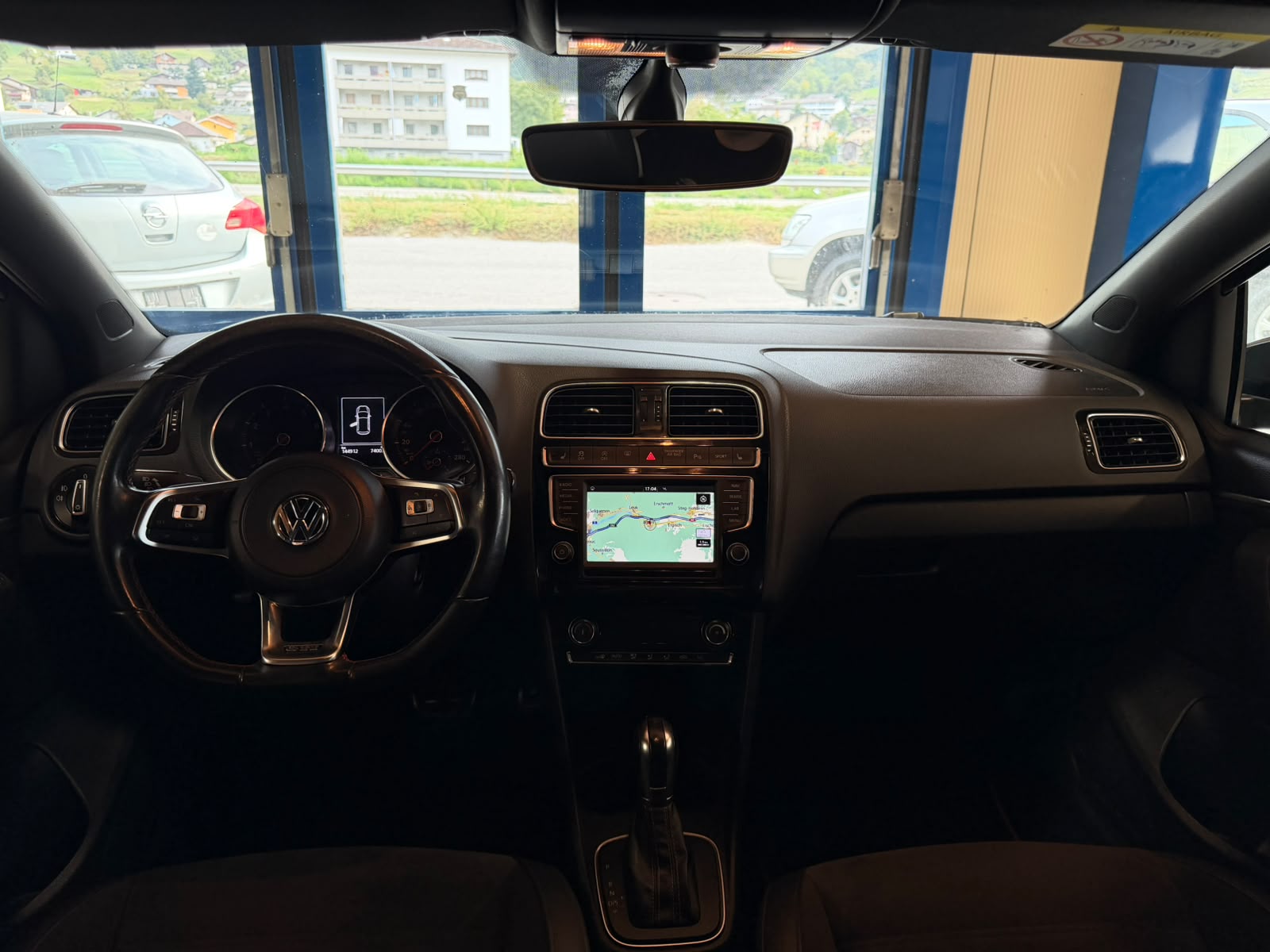 VW Polo 1.8 TSI GTI DSG-image-16