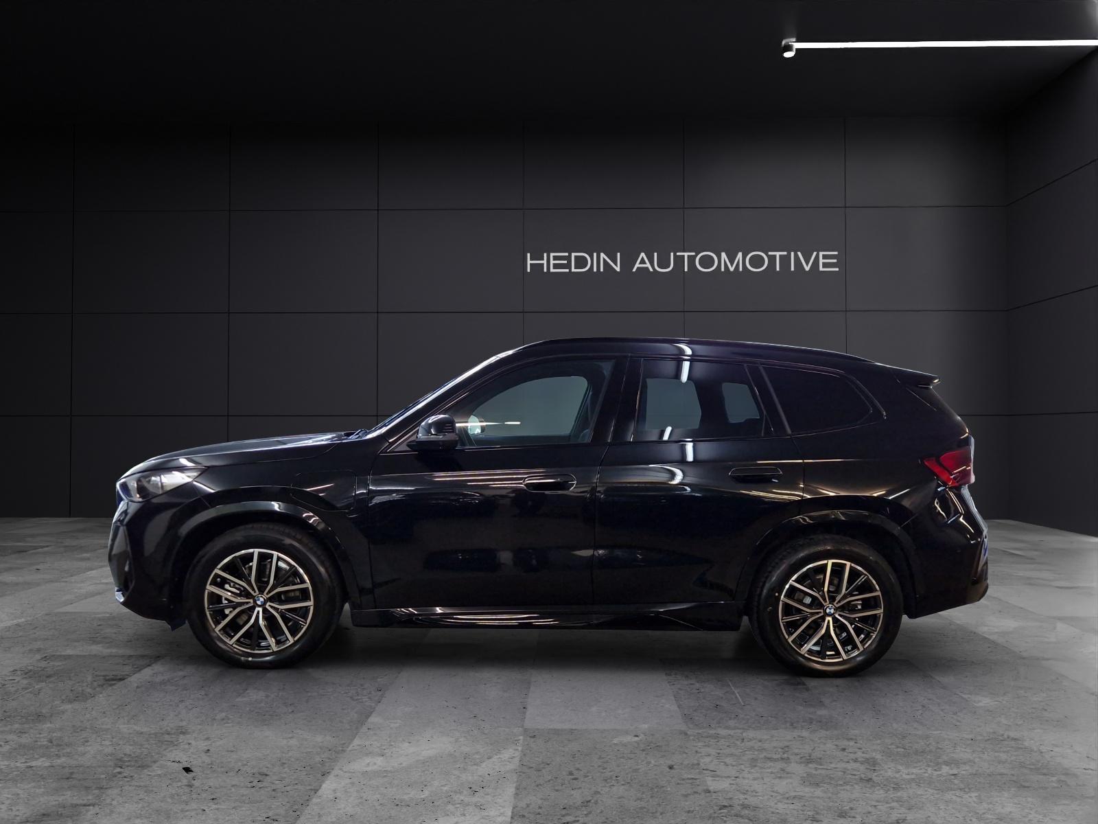 BMW X1 30e xDrive-image-1