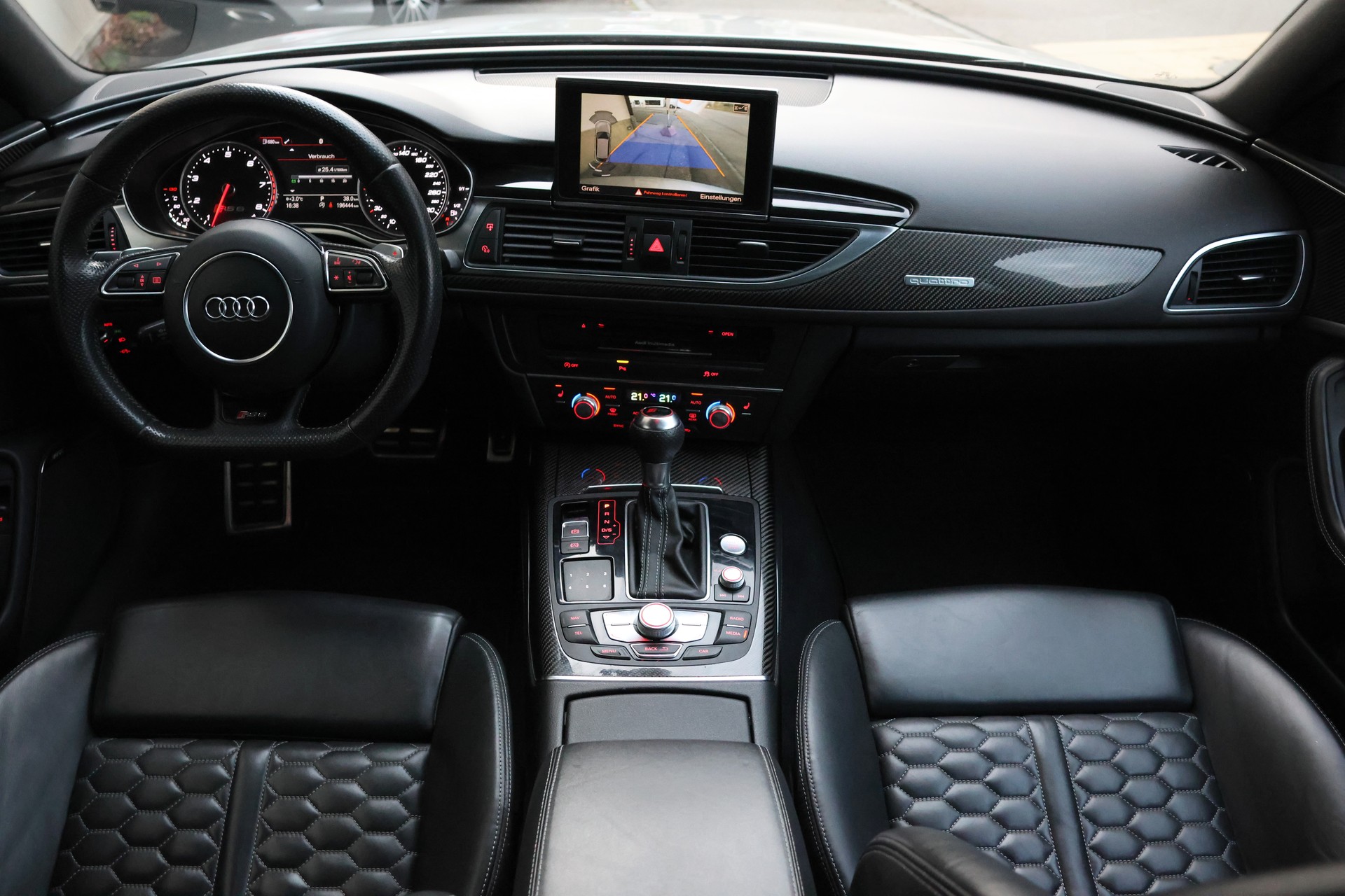 AUDI RS6 Avant 4.0 TFSI V8 quattro Tiptronic-image-12