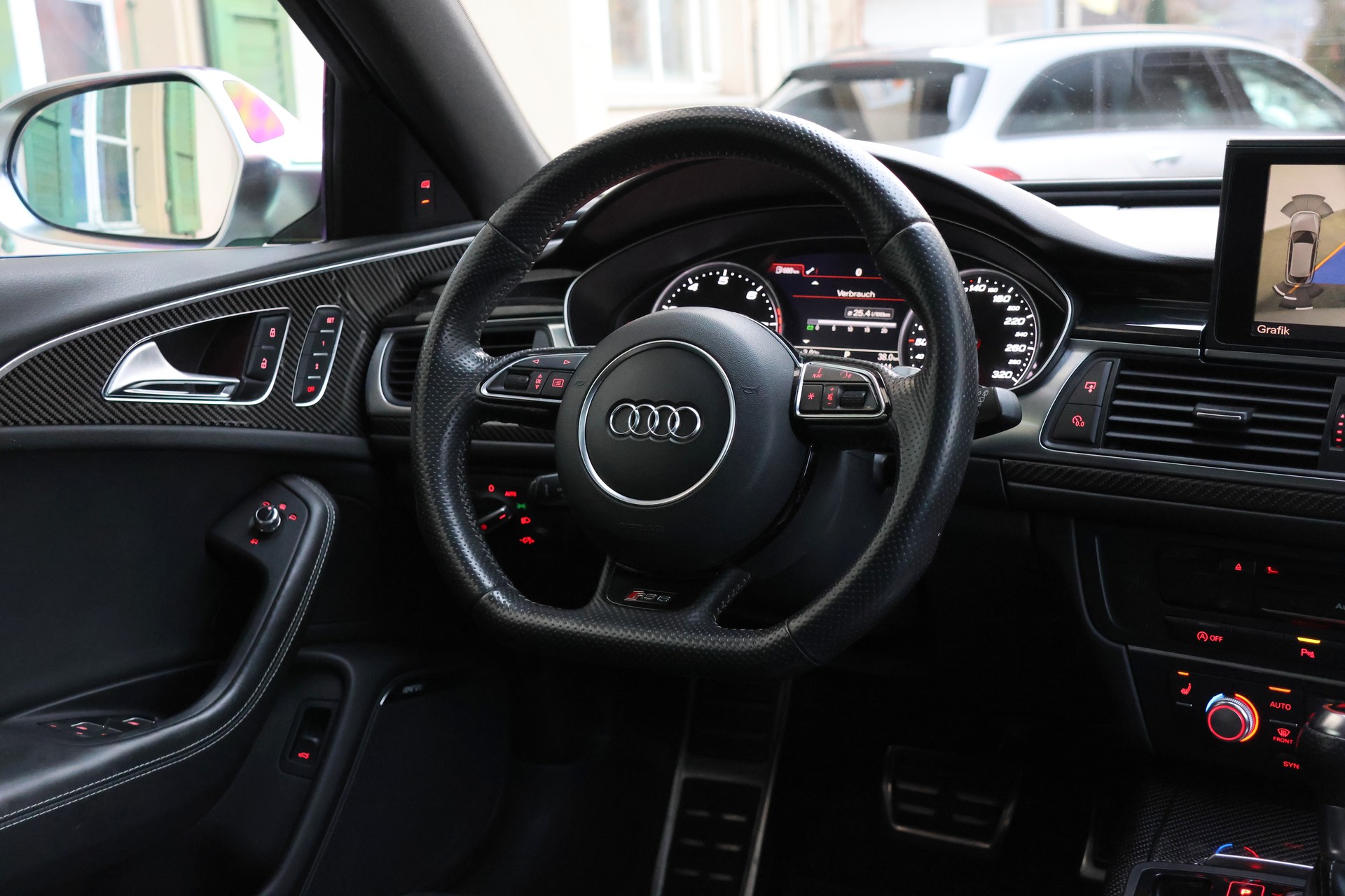 AUDI RS6 Avant 4.0 TFSI V8 quattro Tiptronic-image-13