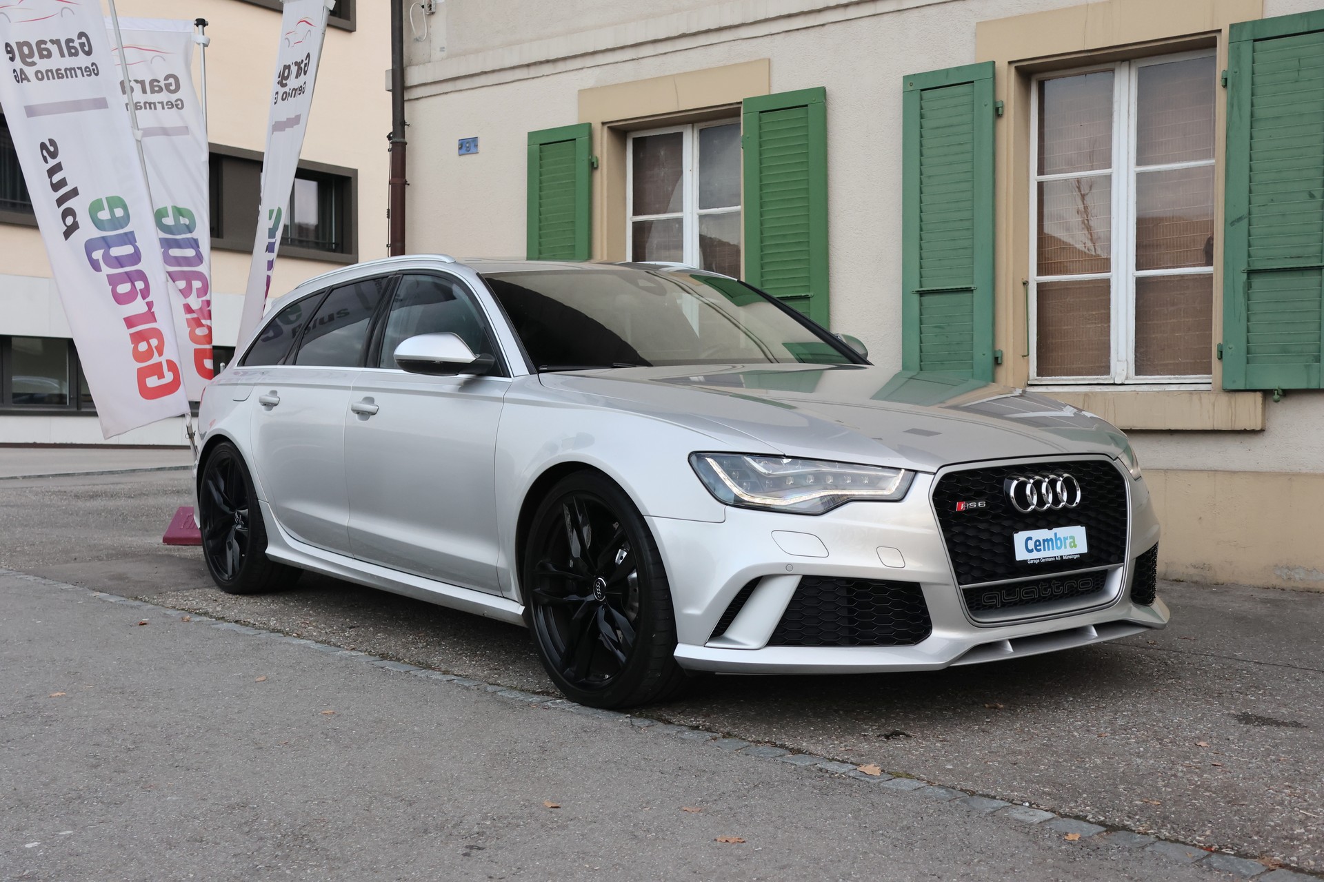 AUDI RS6 Avant 4.0 TFSI V8 quattro Tiptronic-image-2