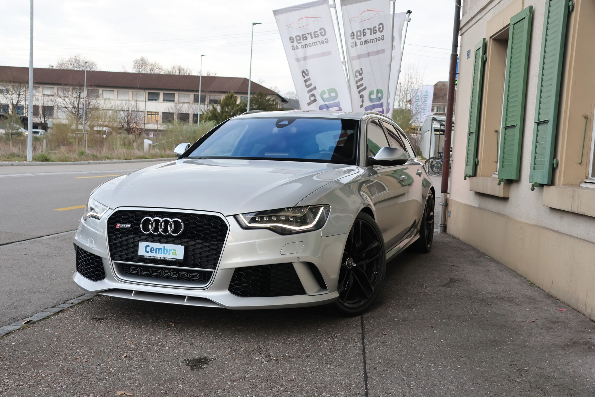 AUDI RS6 Avant 4.0 TFSI V8 quattro Tiptronic-image-0
