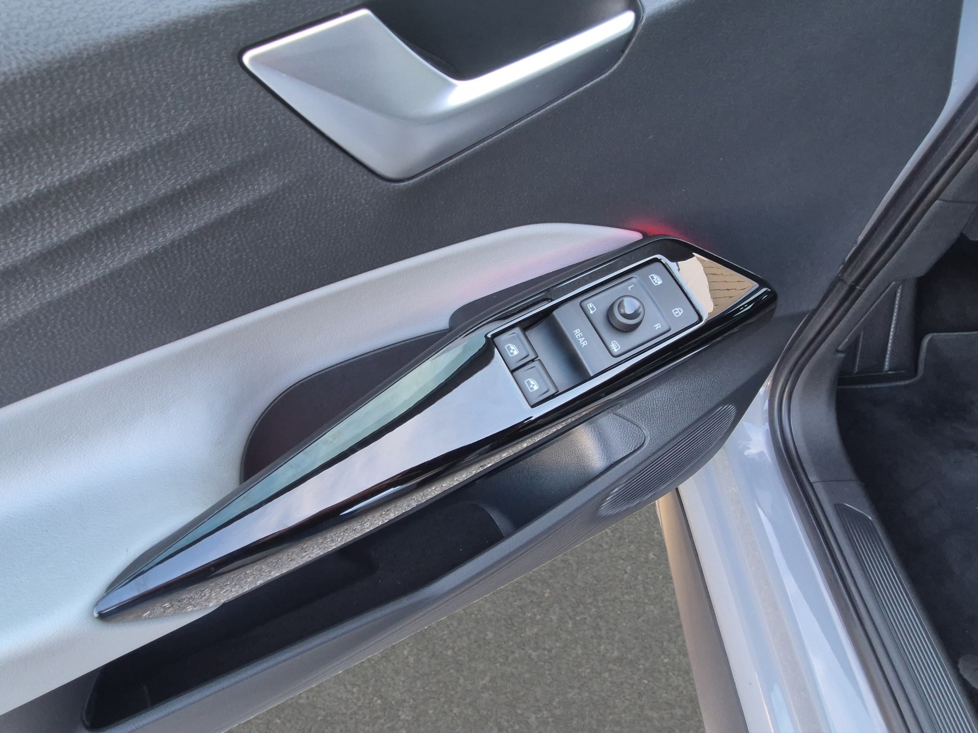VW ID.3 Pro S 77 kWh Tour-image-9