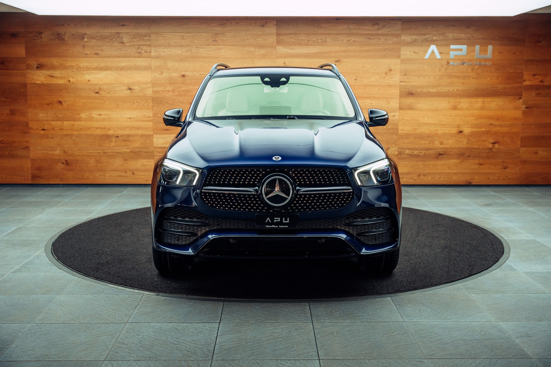 MERCEDES-BENZ GLE 350 de 4Matic AMG Line 9G-Tronic-image-21
