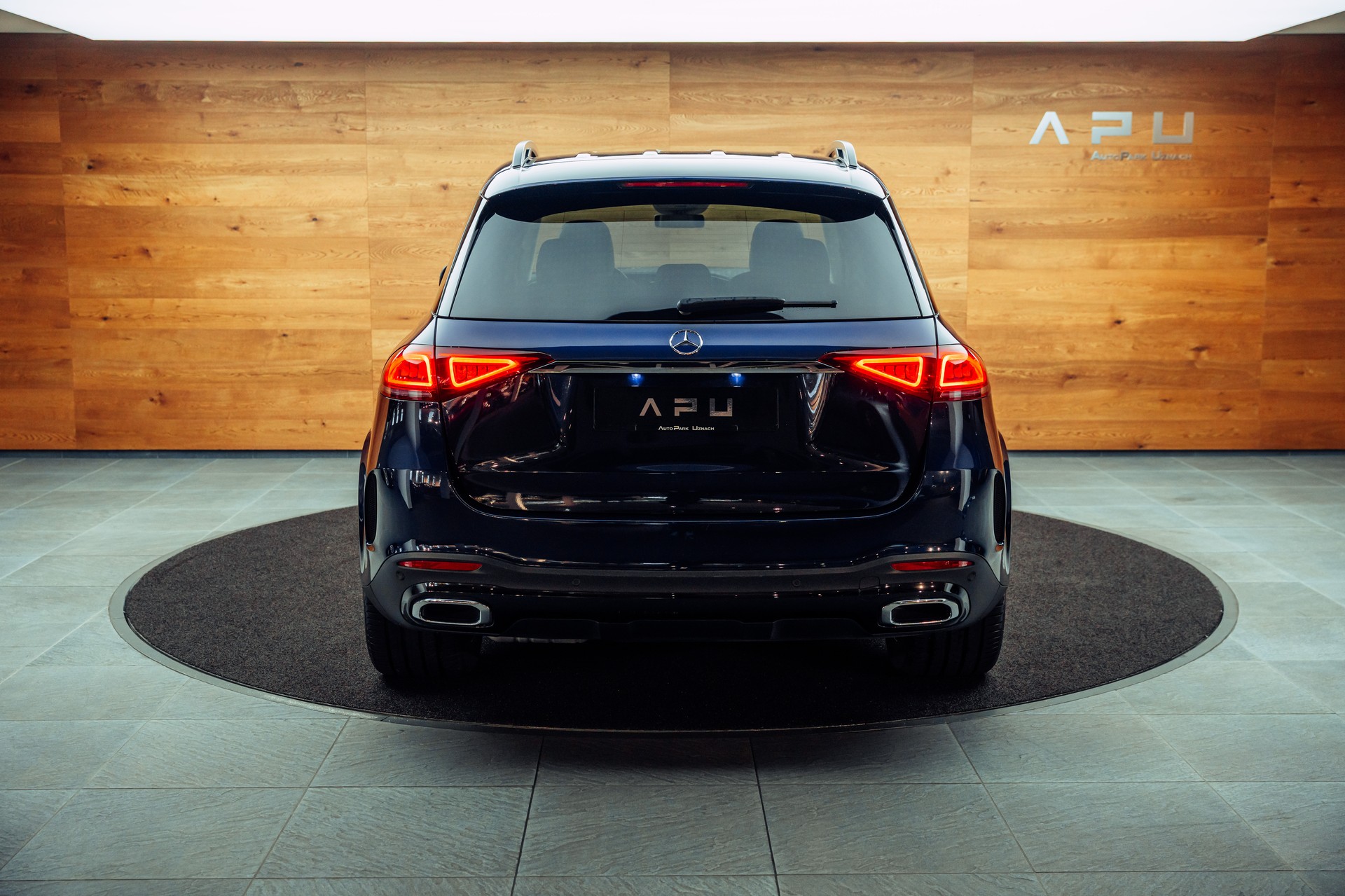 MERCEDES-BENZ GLE 350 de 4Matic AMG Line 9G-Tronic-image-20